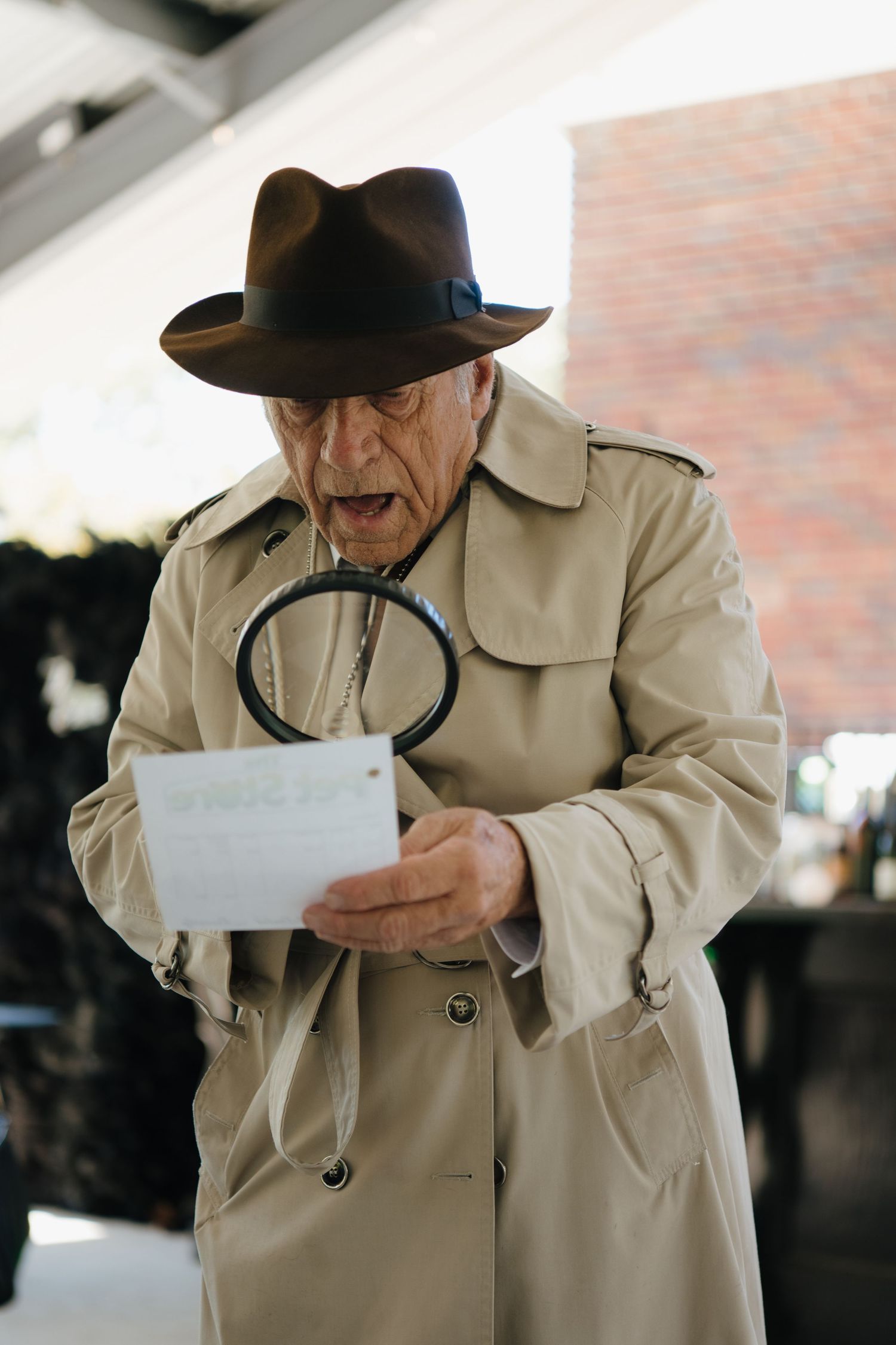 detective from murder mystery co acting at sugar hollow crossing