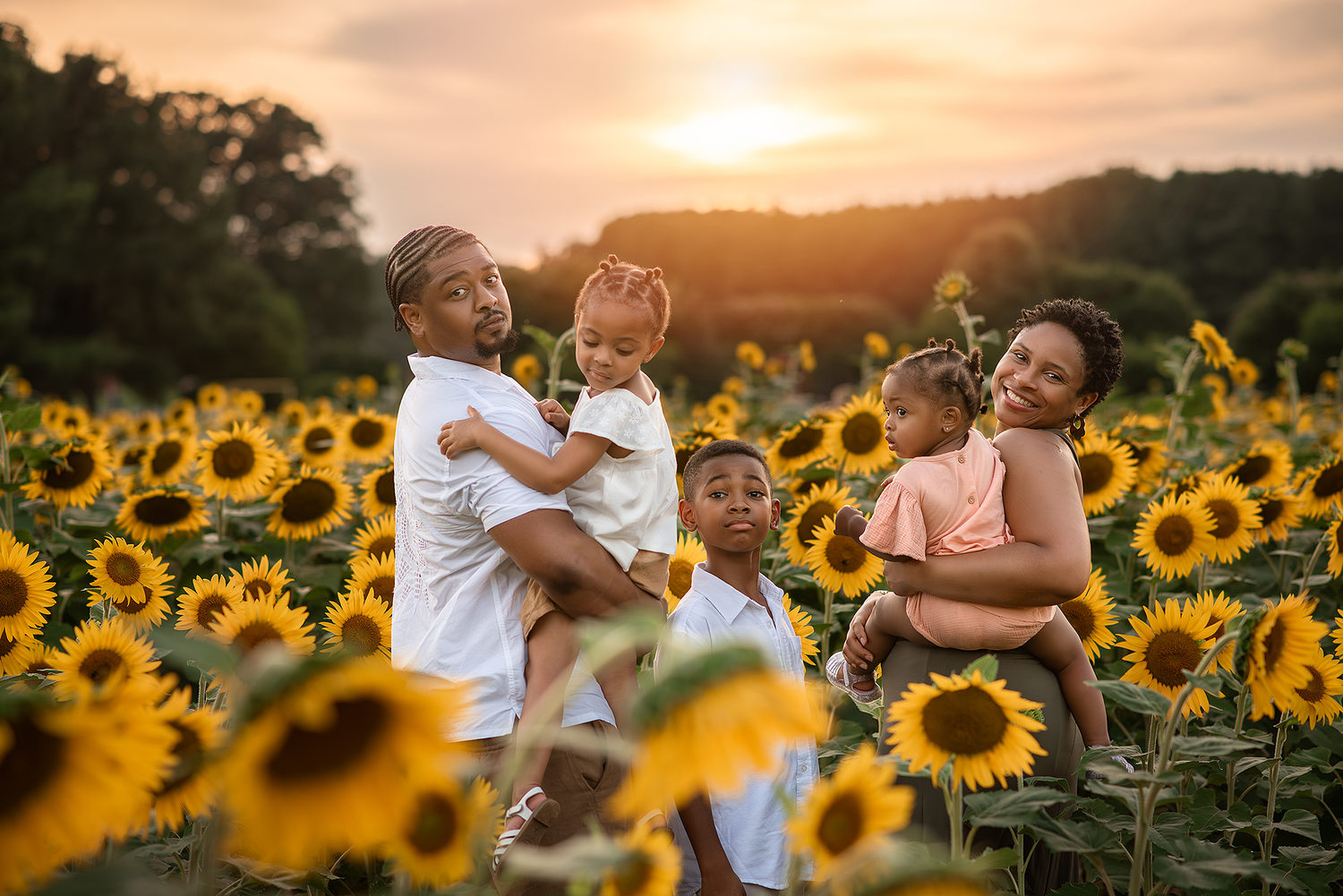 Family session in Raleigh, NC, Sunflower session, Minis, Dorothea Dix Park