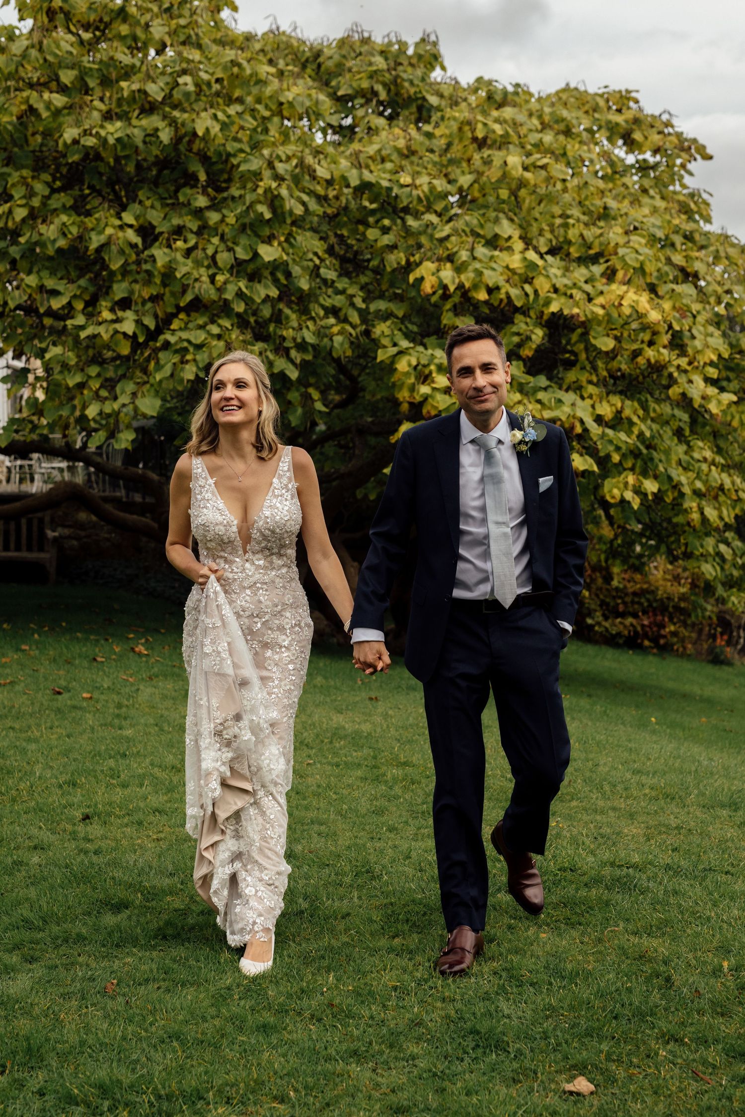 wedding photographer at St Julians Club Sevenoaks