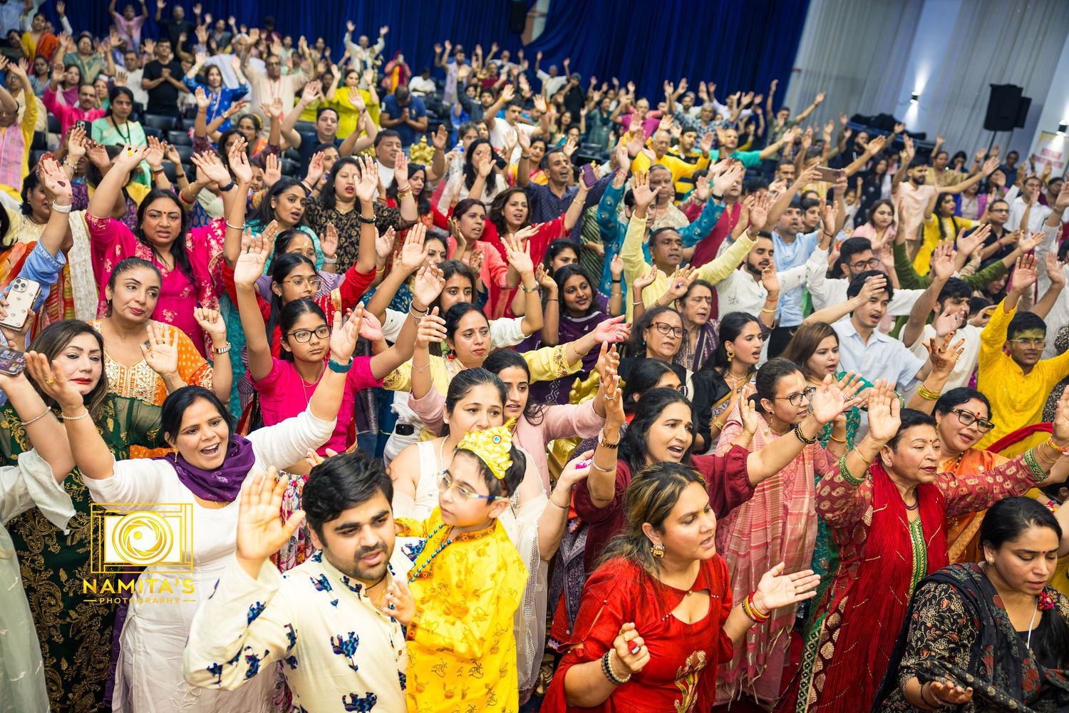 Crowd captured during a live devotional moment