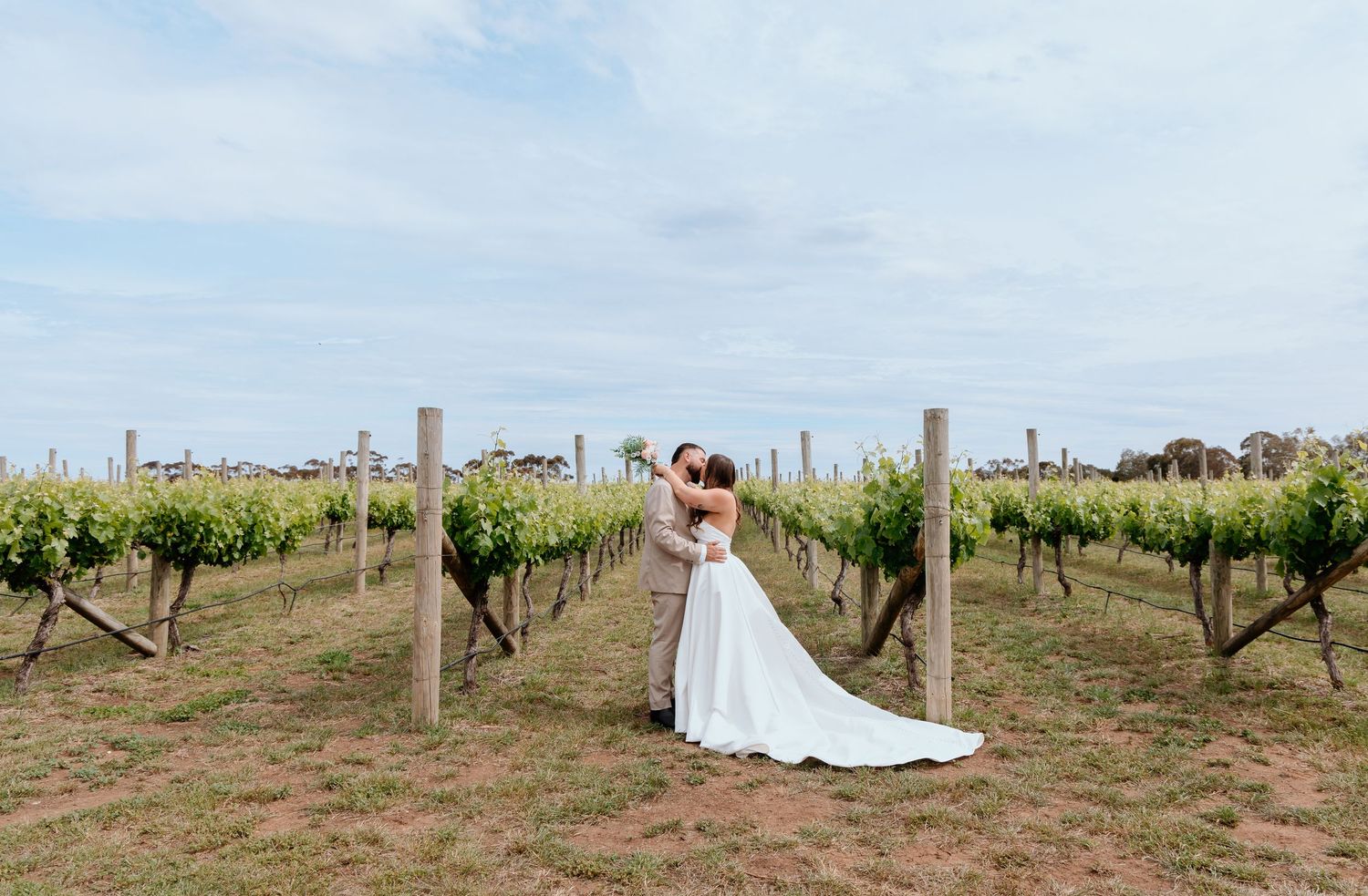 Gippsland wedding photographer; Gippsland family photographer; Melbourne wedding photographer, Yarra Valley wedding photographer, New Zealan