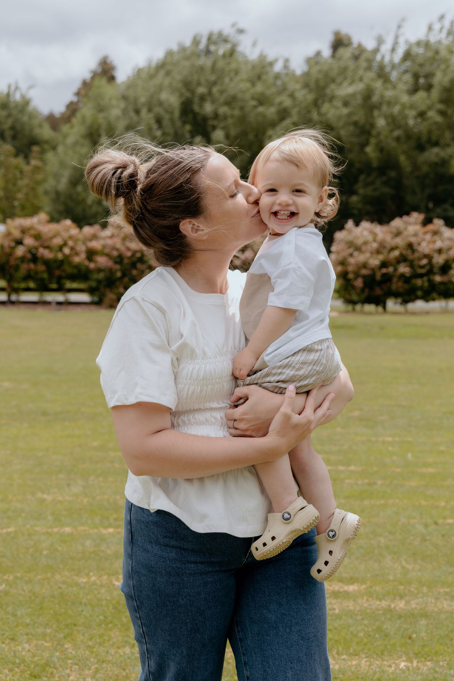 Gippsland wedding photographer; Gippsland family photographer; Melbourne wedding photographer, Yarra Valley wedding photographer,