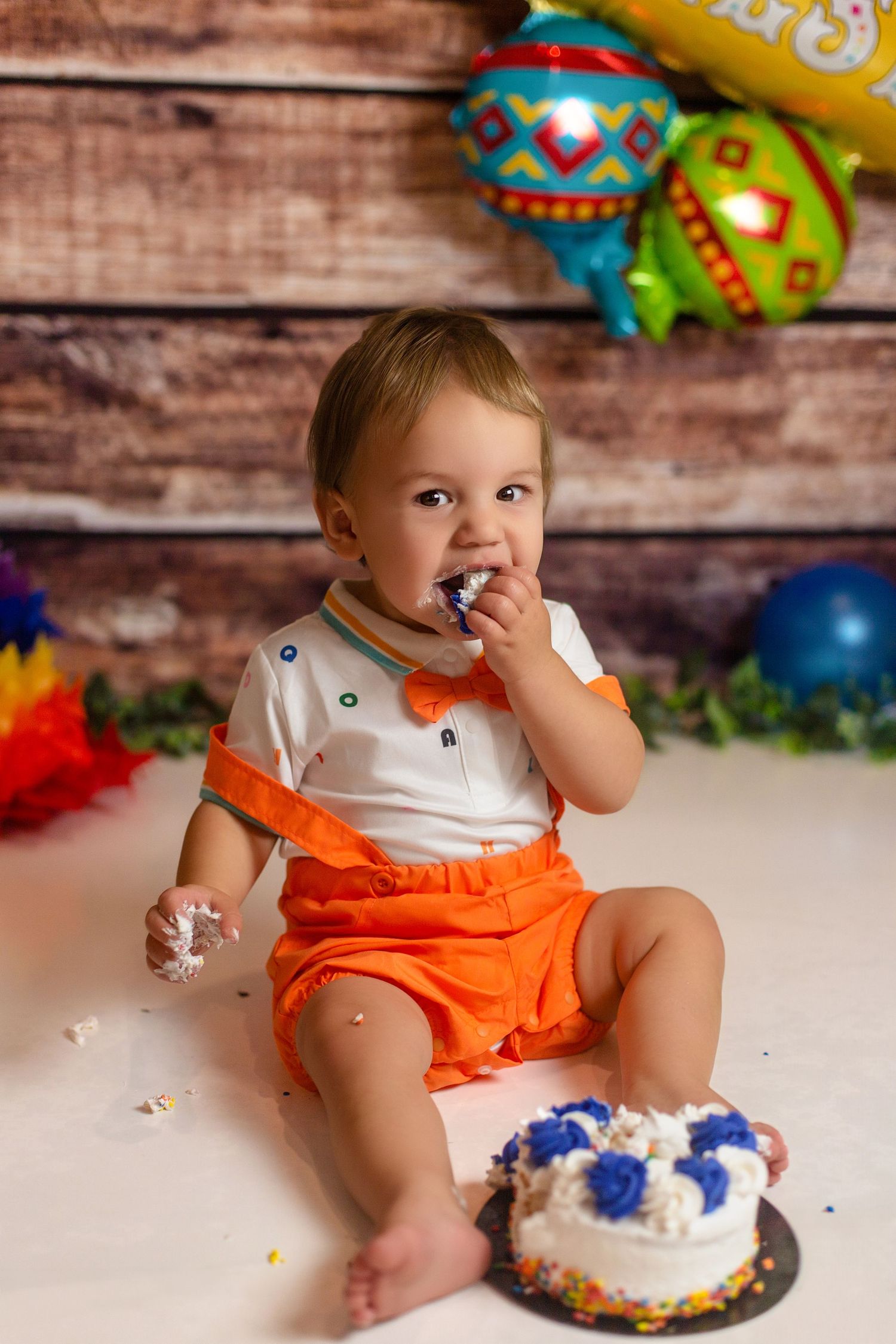 Kingston Cake Smash Photography | Kingston Photography | Kingston Photographer | Kingston Cake Smash Photographer | Cake Smash Session