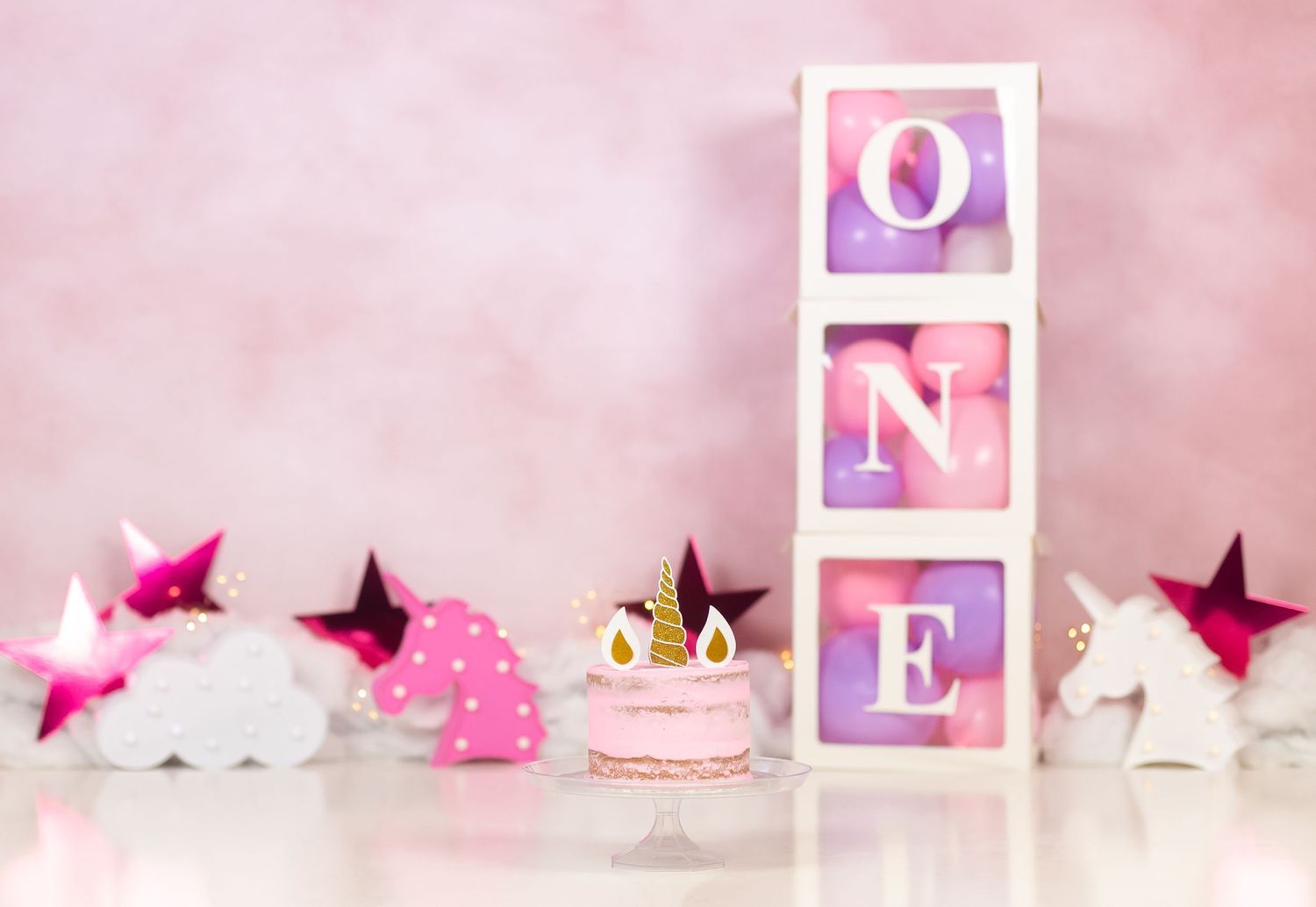 Kingston Cake Smash Photographer | Kingston Cake Smash Photography | Belleville Cake Smash Photographer | Brockville Cake Smash Photographer