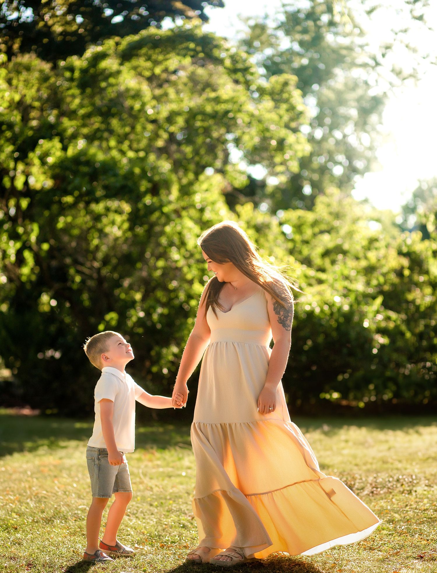 Outdoor Family Session Kingston Photographer | Kingston Photography | Belleville Photographer | Brockville Photographer | Perth Photographer