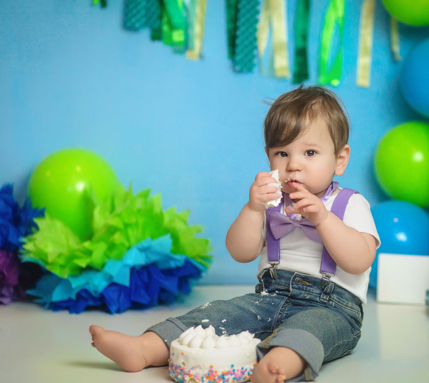 Kingston Cake Smash Photography | Kingston Photography | Kingston Photographer | Kingston Cake Smash Photographer | Cake Smash Session