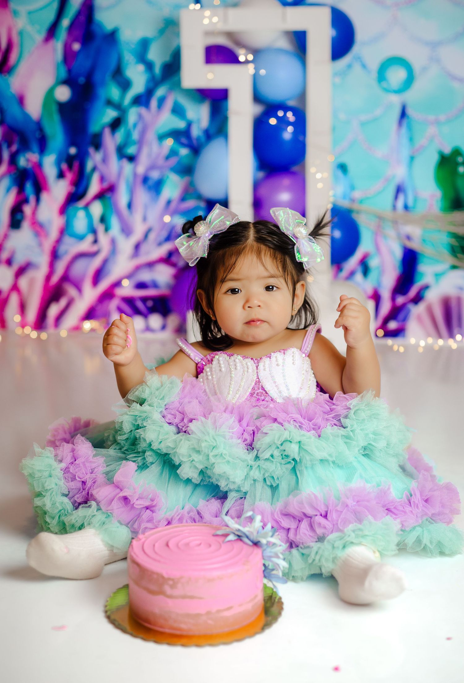 Kingston Cake Smash Photographer | Kingston Cake Smash Photography | Belleville Cake Smash Photographer | Brockville Cake Smash Photographer