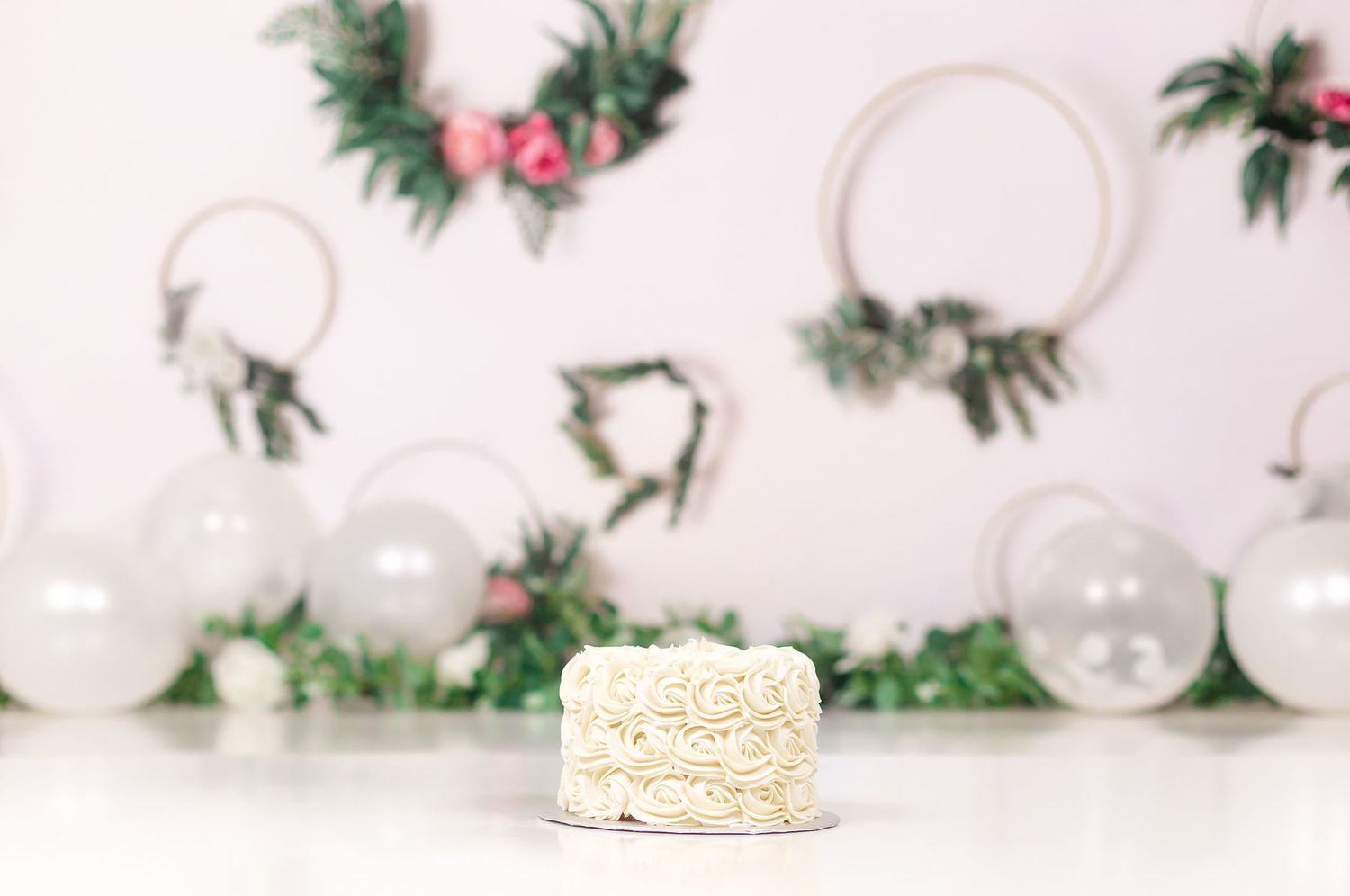 Kingston Cake Smash Photographer | Kingston Cake Smash Photography | Belleville Cake Smash Photographer | Brockville Cake Smash Photographer