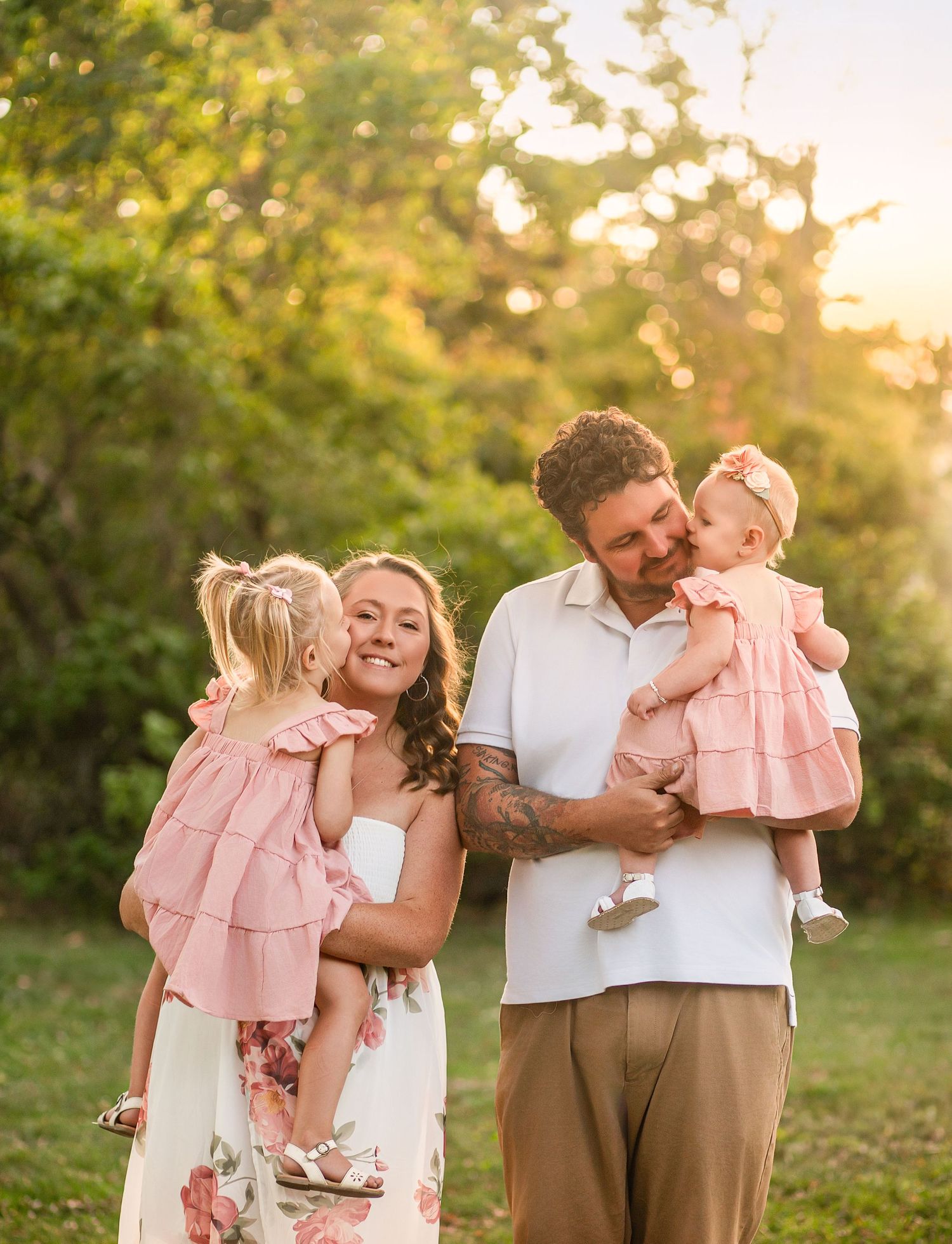 Outdoor Family Session Kingston Photographer | Kingston Photography | Belleville Photographer | Brockville Photographer | Perth Photographer
