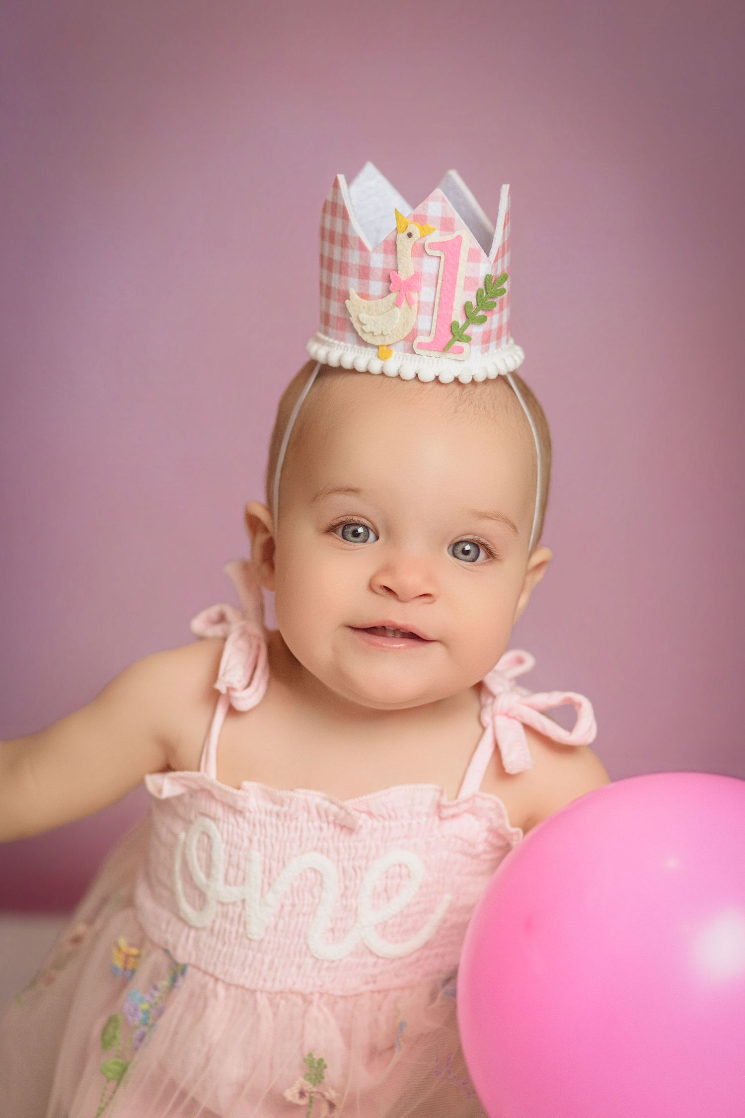 Kingston Cake Smash Photography | Kingston Photography | Kingston Photographer | Kingston Cake Smash Photographer | Cake Smash Session