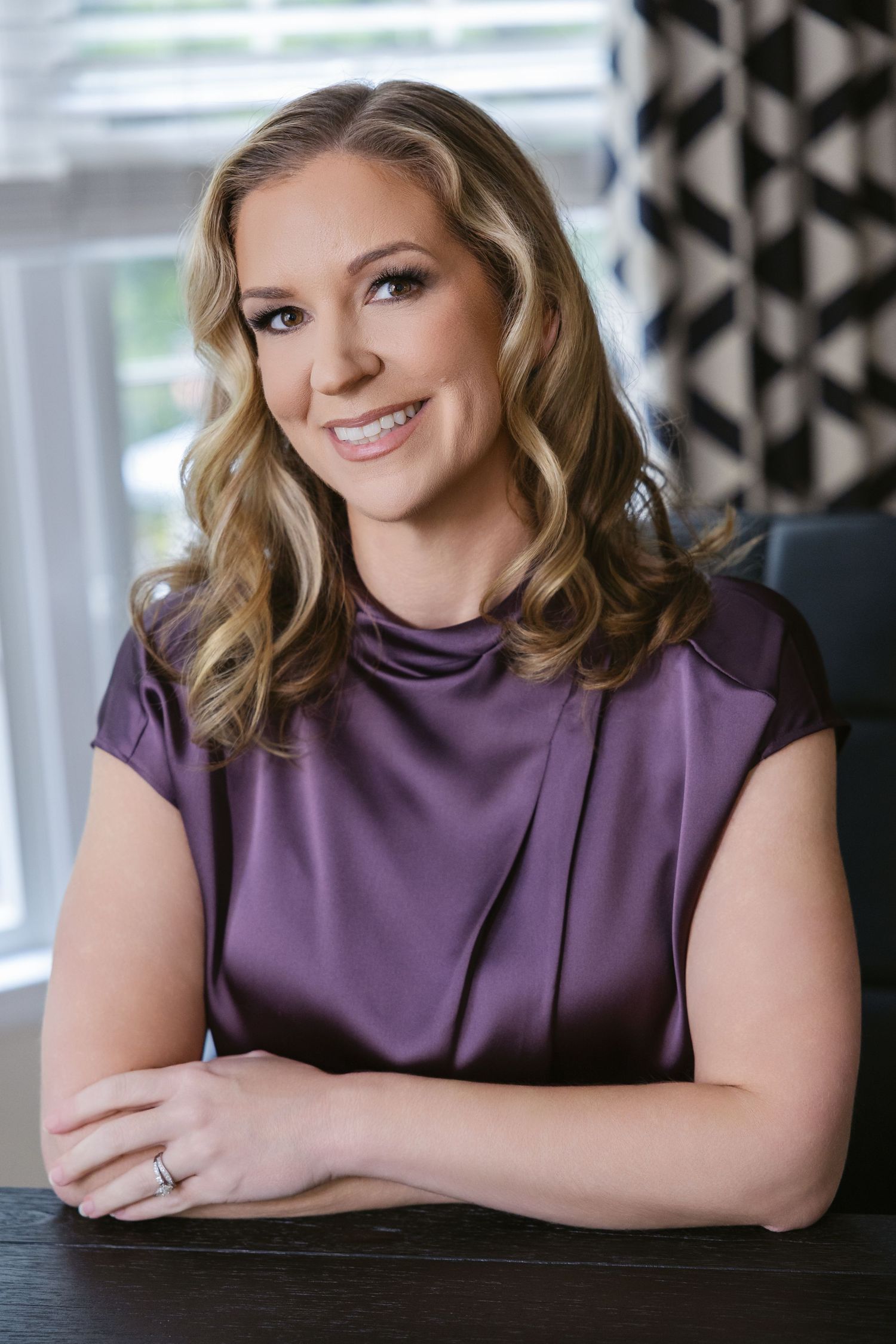 Professional photographer Laura in Annapolis, Maryland boudoir photography studio.
