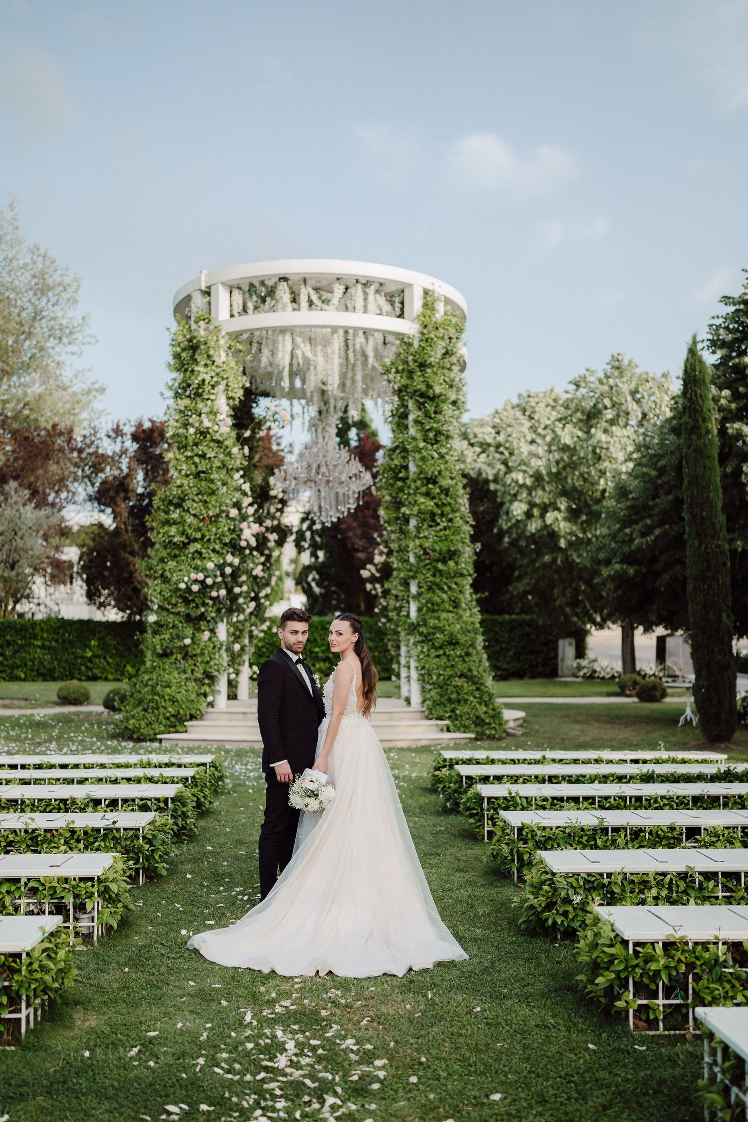 Italian wedding photographer in Como Lake and Tuscany