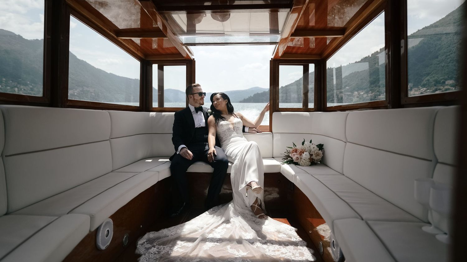Wedding ceremony overlooking the cliffs of Positano