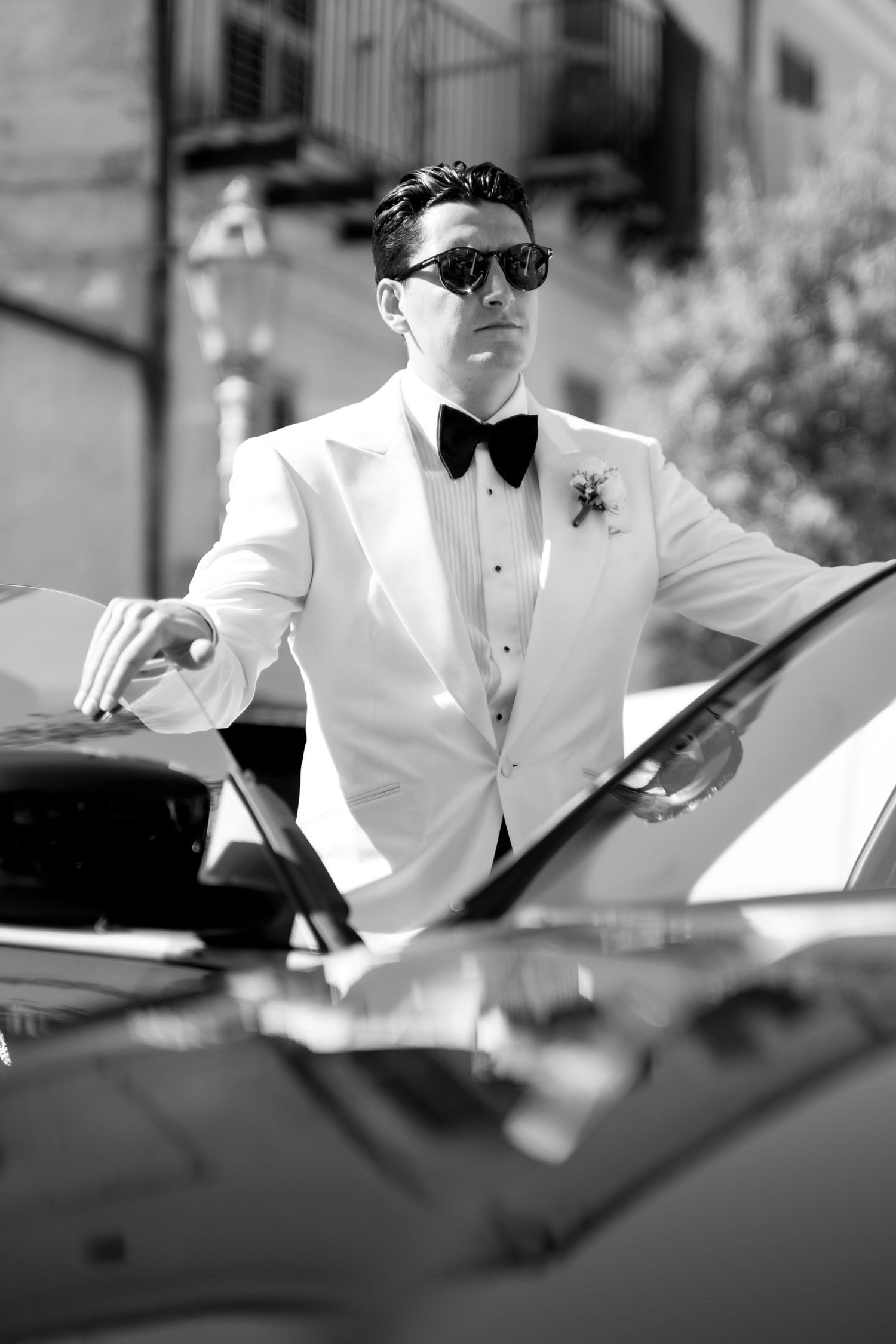 Luxury destination wedding photographer capturing a romantic Italian ceremony