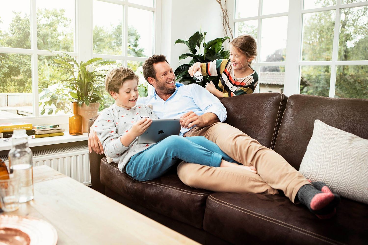 Peter Schotting commercial model in family lifestyle photography with children at home