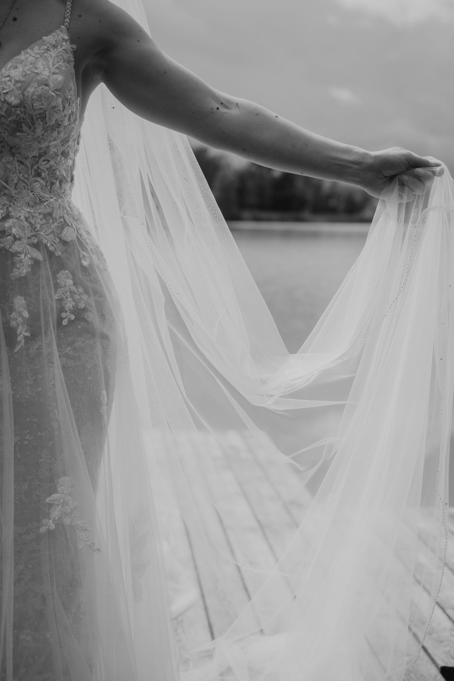 Hochzeit, Schleider, Hand, Wasser, See, Hochzeitsfotografie