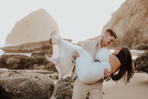 Oregon coast elopement