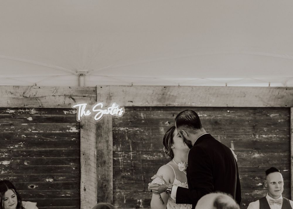 Calgary, Alberta wedding first dance photos