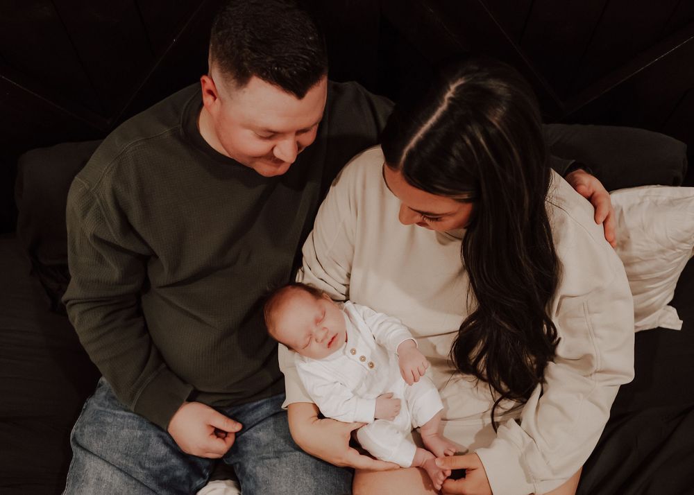 Calgary, Alberta newborn image