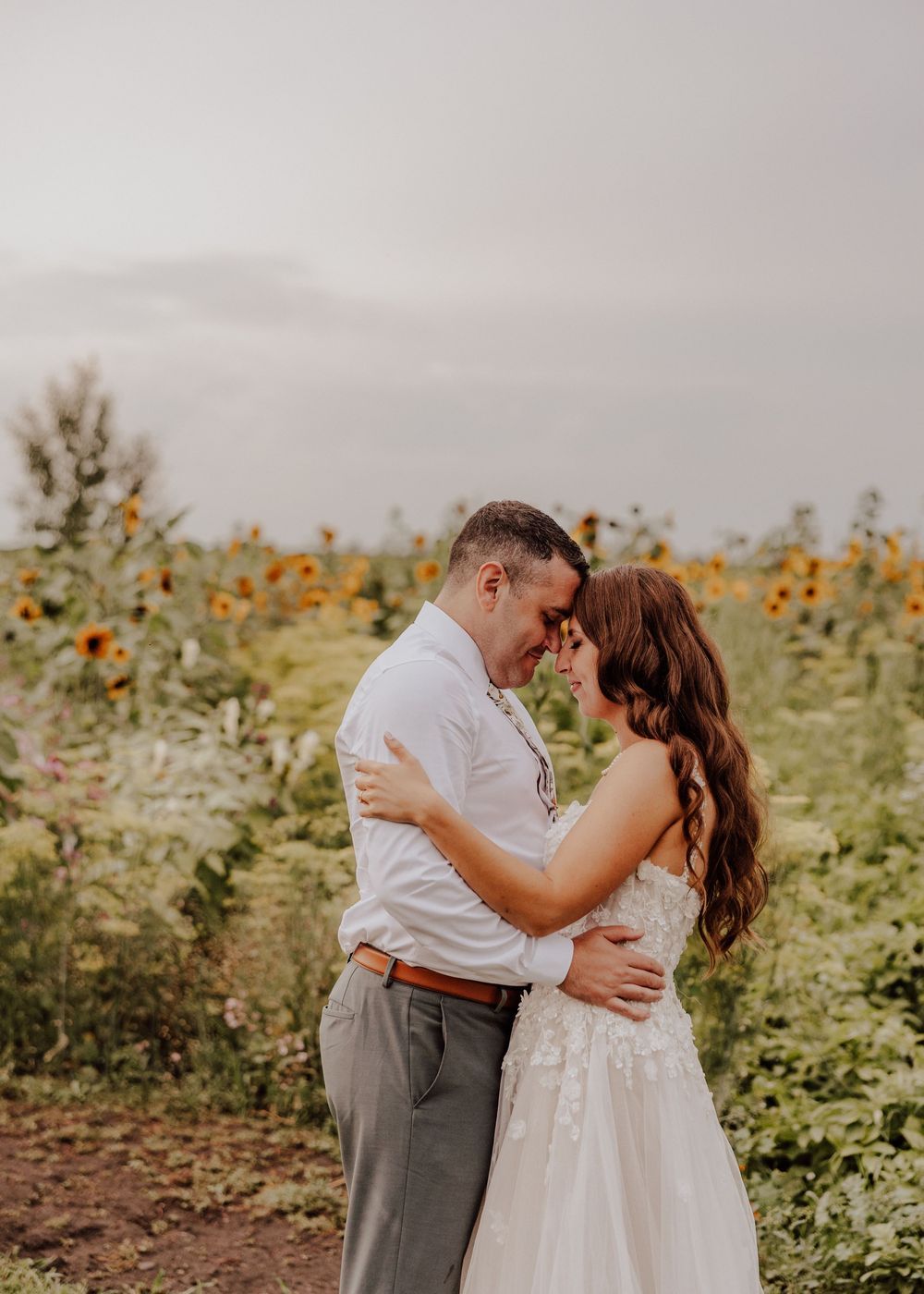 Calgary, Alberta Wedding golden hour bride and groom