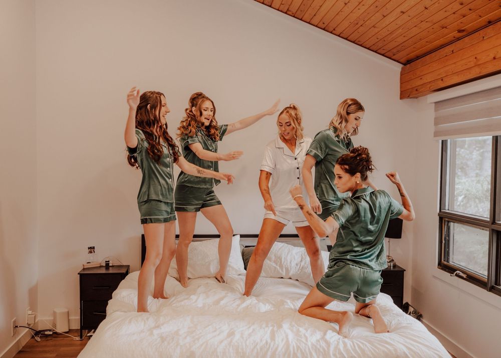 Canmore wedding bridal party dance party