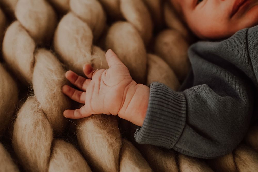 Calgary, Alberta newborn image