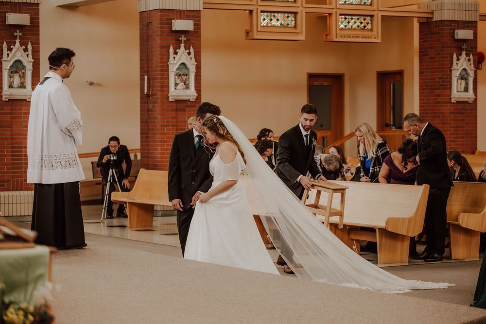 Calgary, Alberta wedding in church