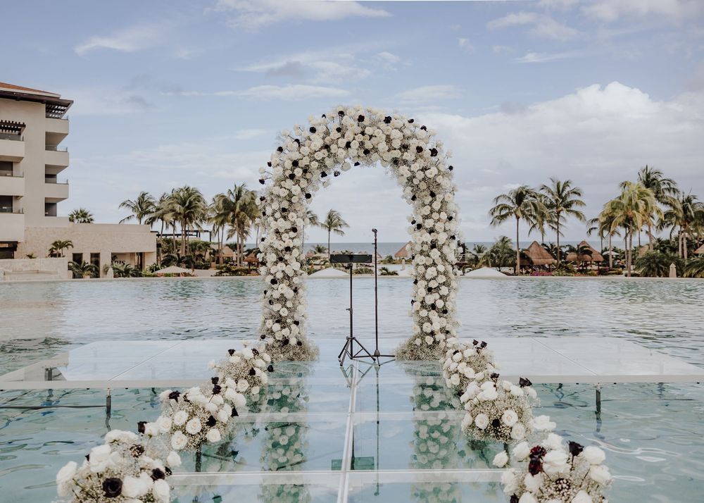 Dreams Playa Mujeres Wedding ceremony in Mexico