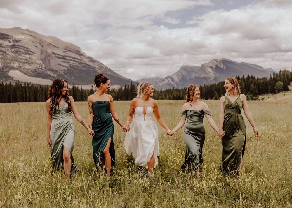 Canmore wedding photos with mountain backdrop