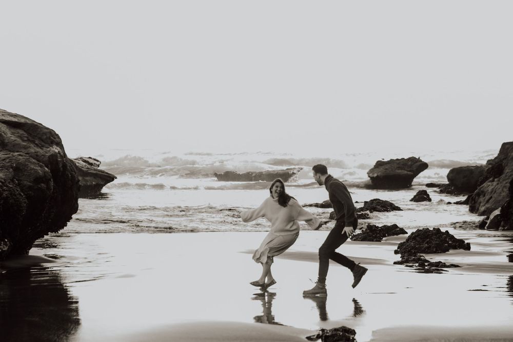 Oregon Coast couple photos on the beach during sunset