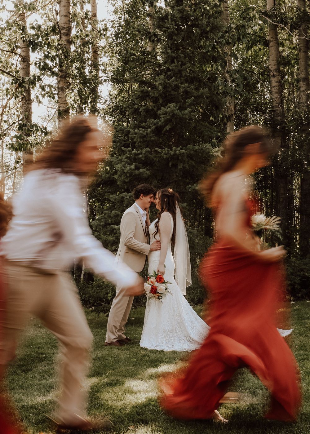 Calgary, Alberta Wedding party blur photos