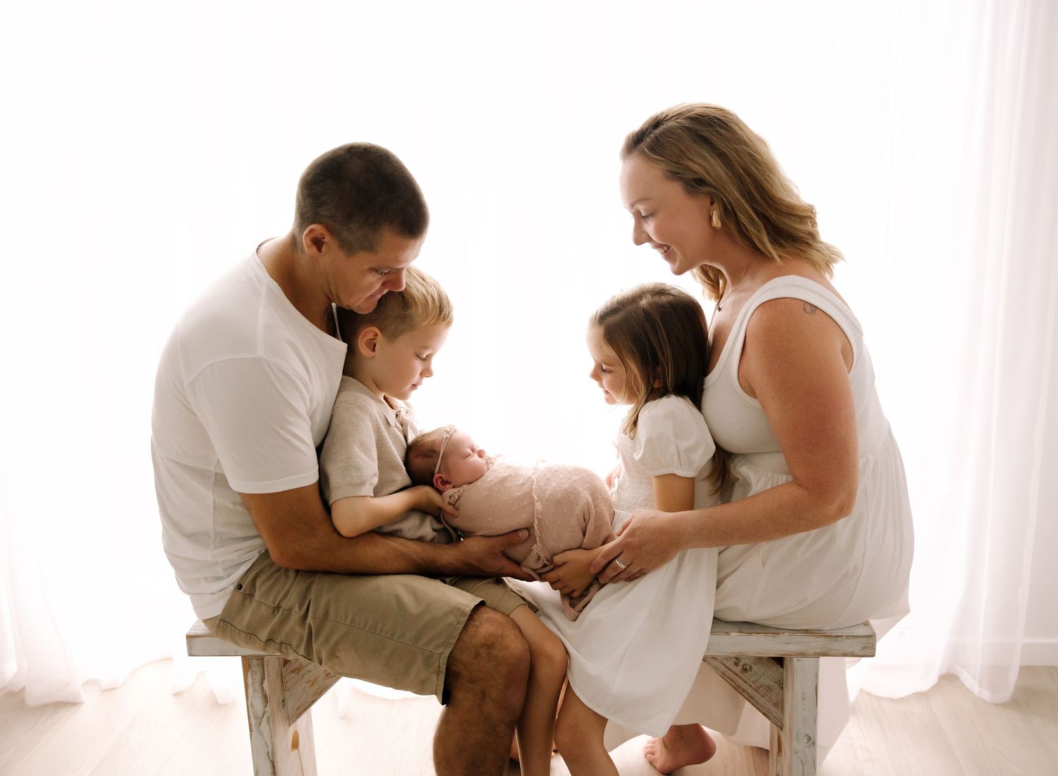 Sydney baby photos. Newborn photographer in Sydney.