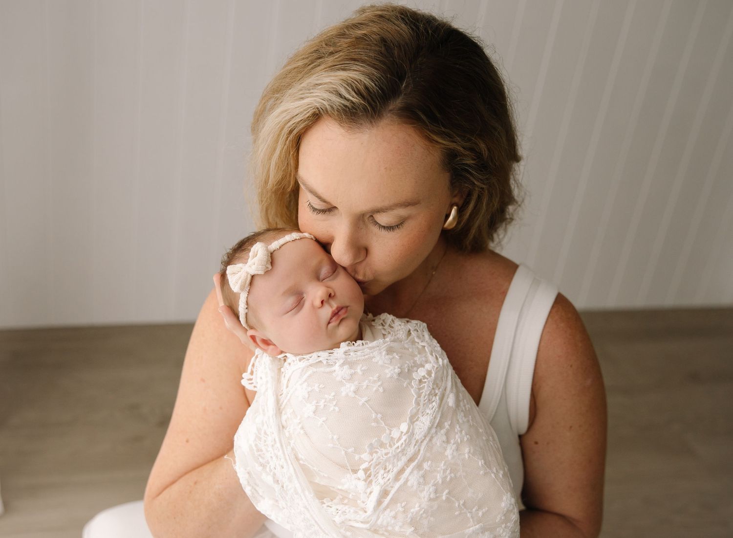 Sydney baby photos. Newborn photographer in Sydney.
