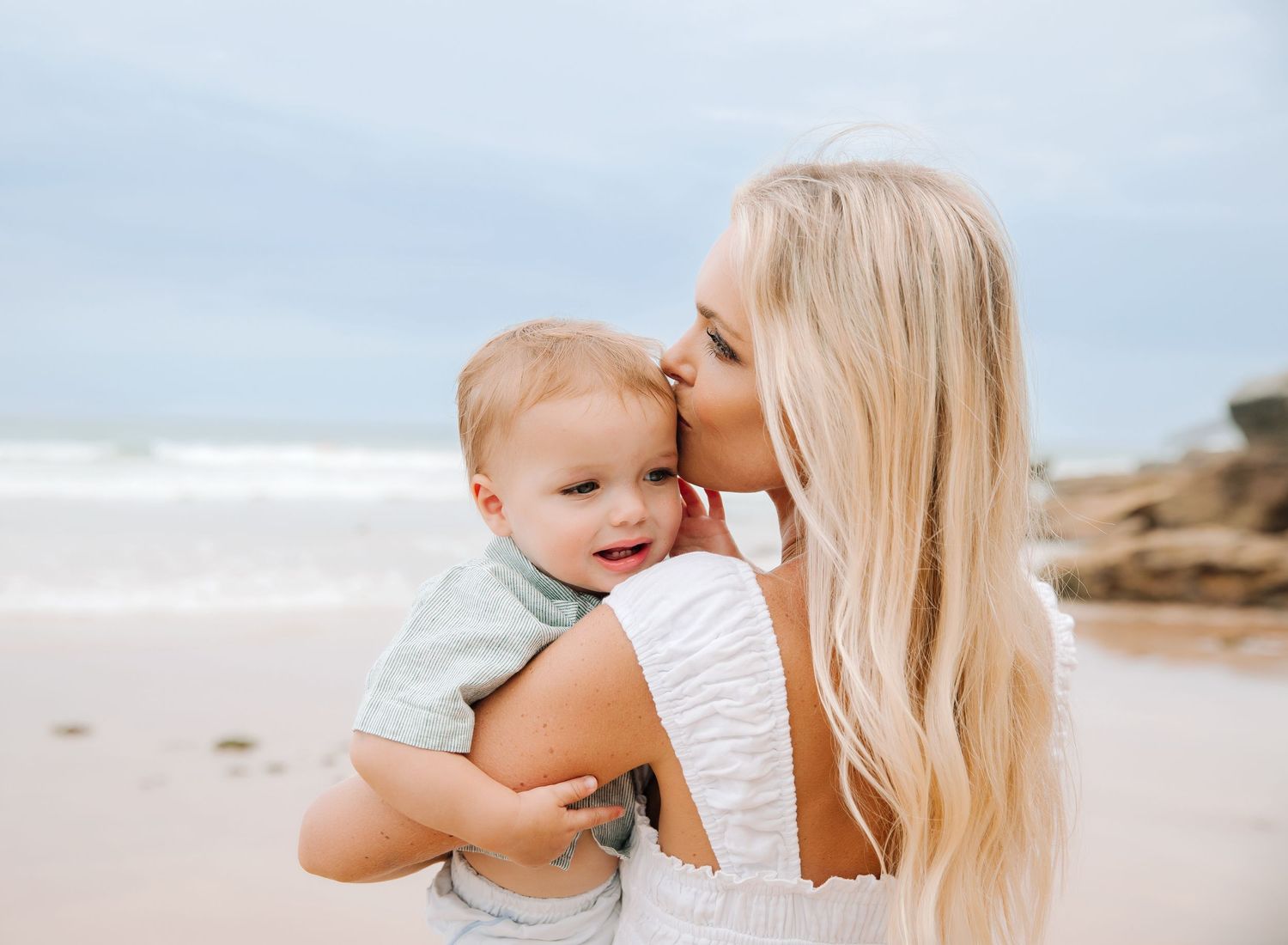 Lifestyle family photography in Sydney Northern Beaches.