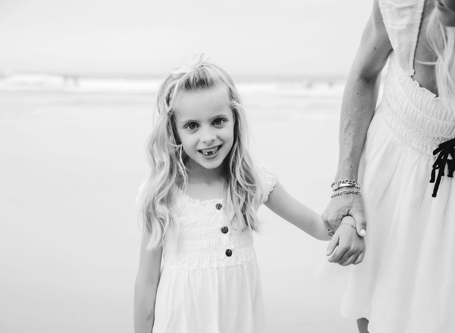 Family photographer on the Northern Beaches of Sydney.
