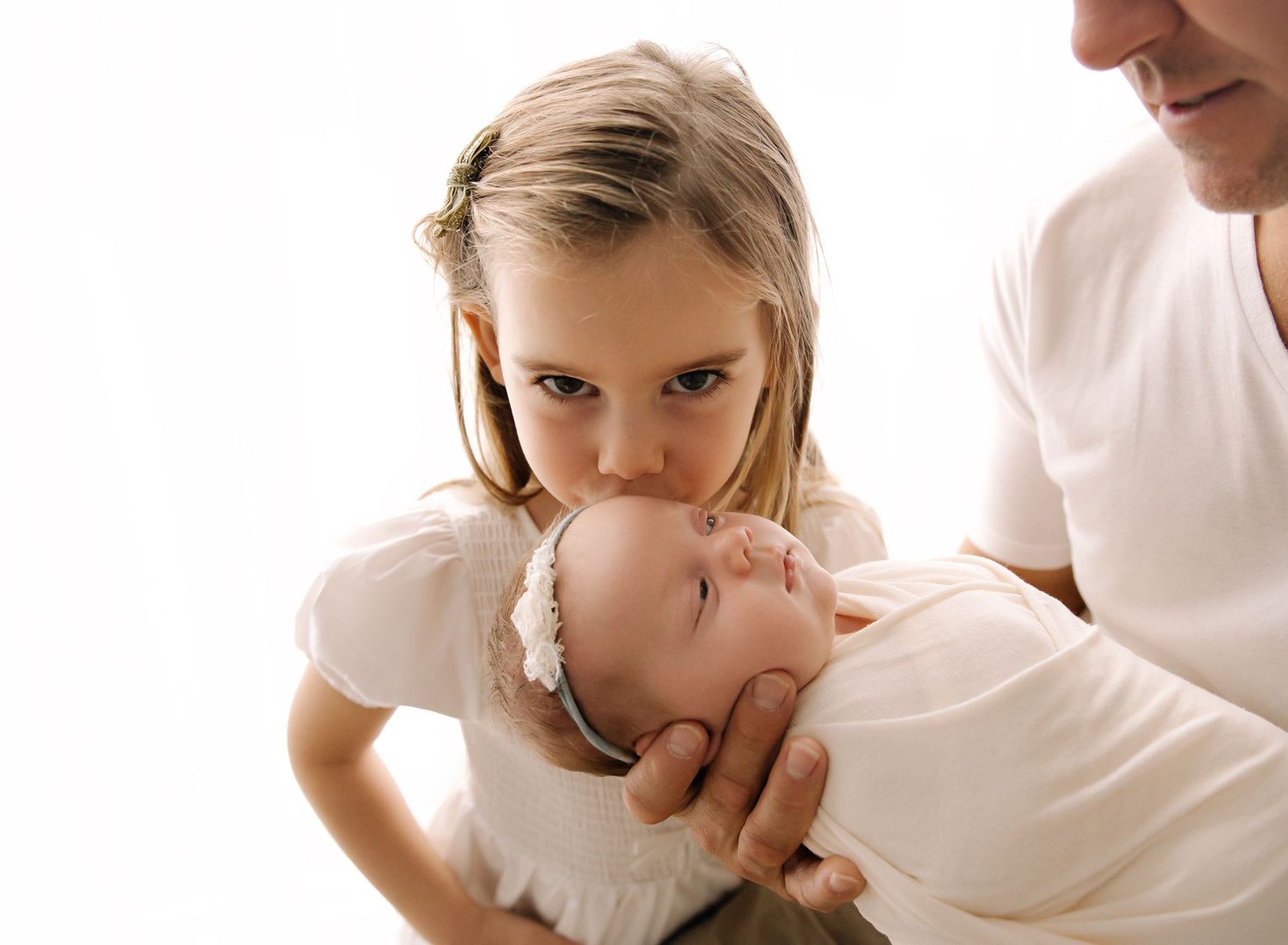 Sydney baby photos. Newborn photographer in Sydney.