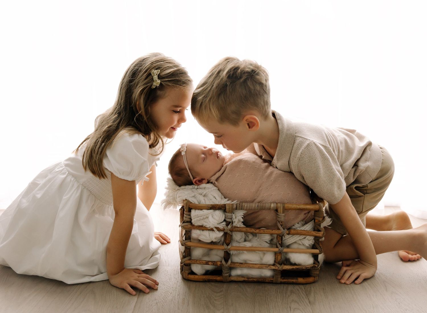 Sydney baby photos. Newborn photographer in Sydney.