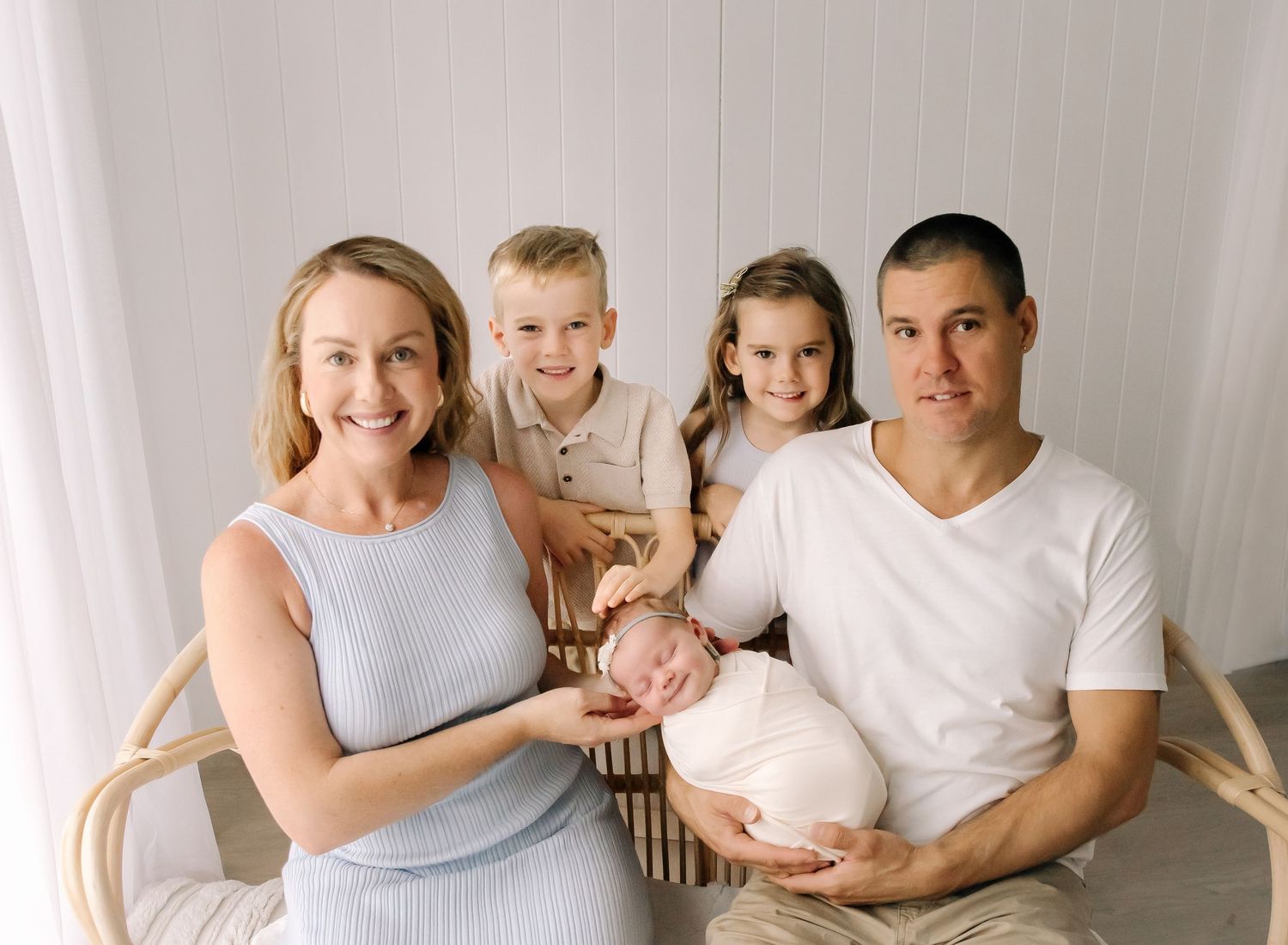 Sydney baby photos. Newborn photographer in Sydney.