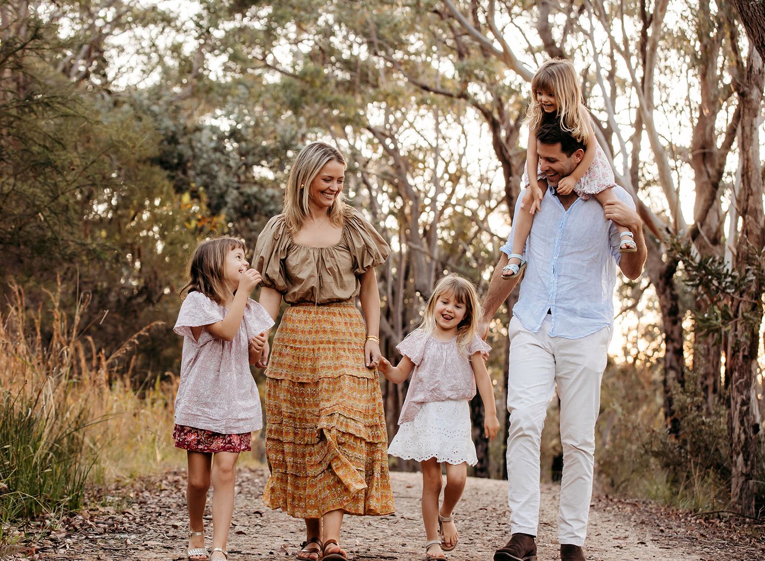 Sydney family portraits. Kristy Jauncey Photography. Golden hour portraits. Terrey Hills.