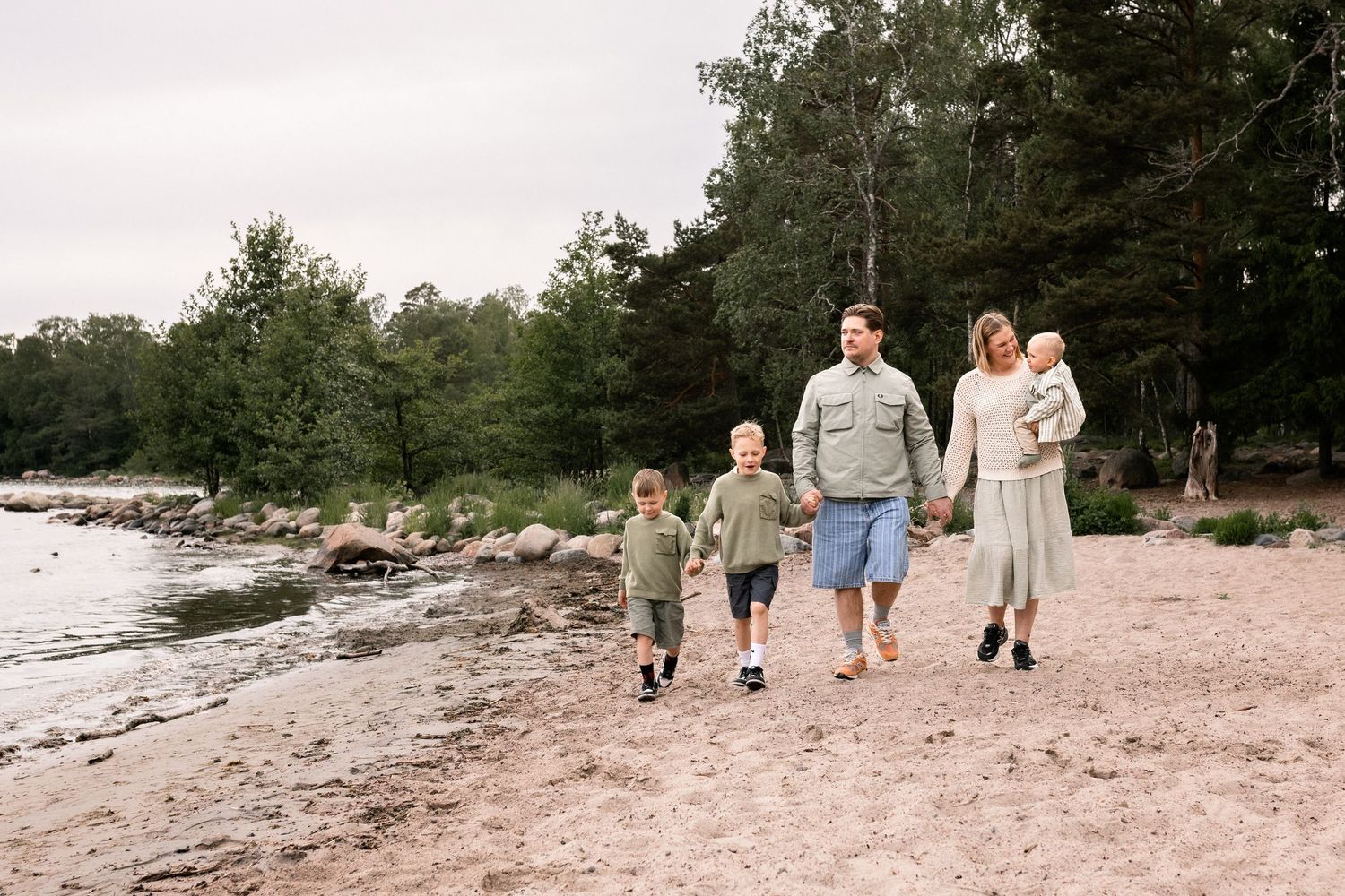Minikuvaus Helsingissä 15.8, perhekuvaus ja lapsikuvaus