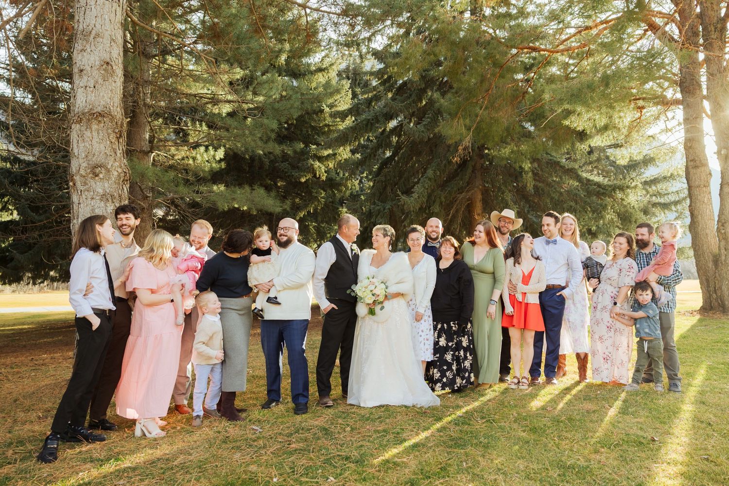 Winter wedding at Hobble Creek Golf Course at Hobble Creek in Utah photography by Av Potter Photo a Utah wedding and lifestyle photographer