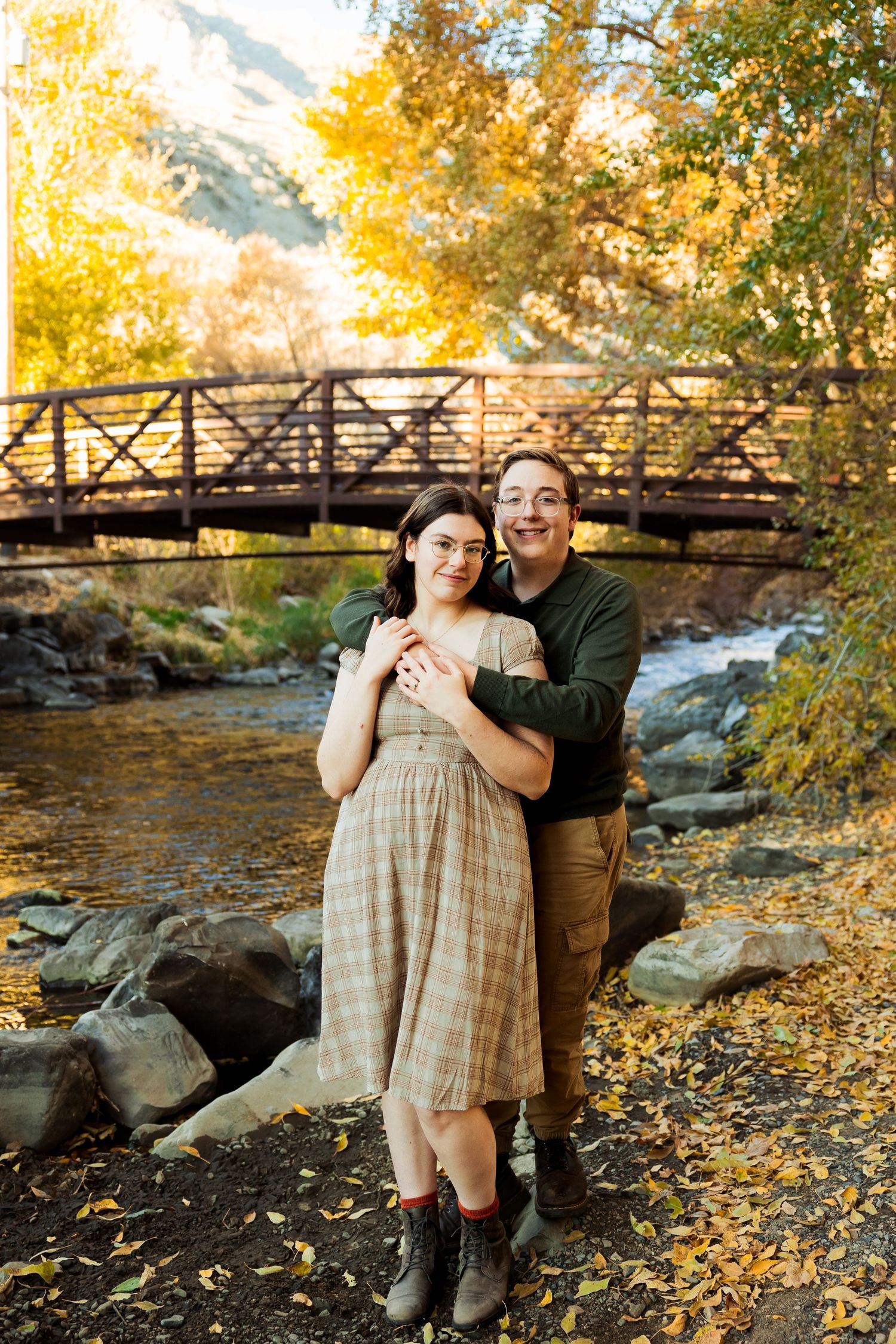 Couple at Canyon Glen Park photography by Av Potter Photo a Utah wedding and lifestyle photographer