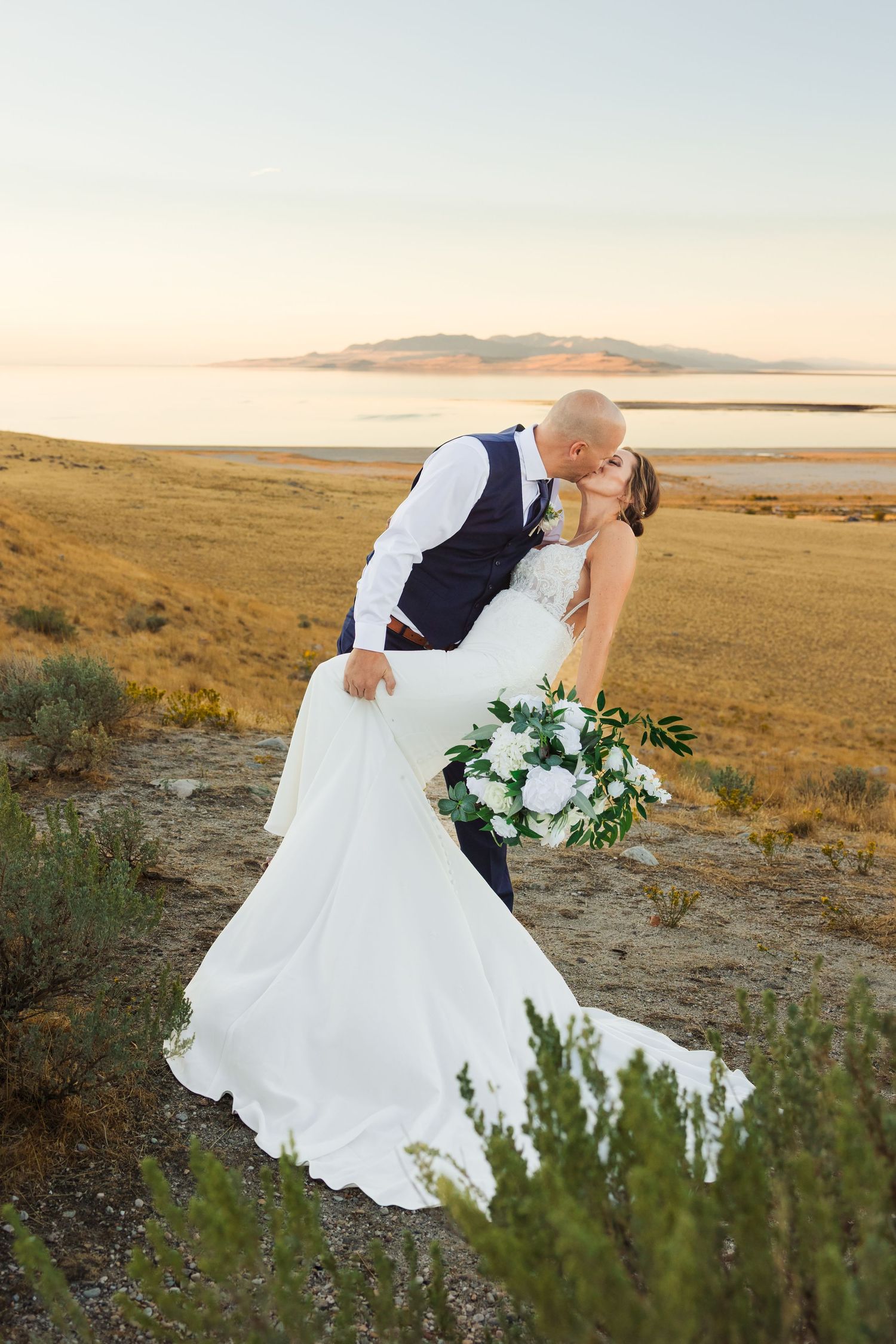 Wedding at Antelope Island in Syracuse Utah photography by Av Potter Photo a Utah wedding and lifestyle photographer