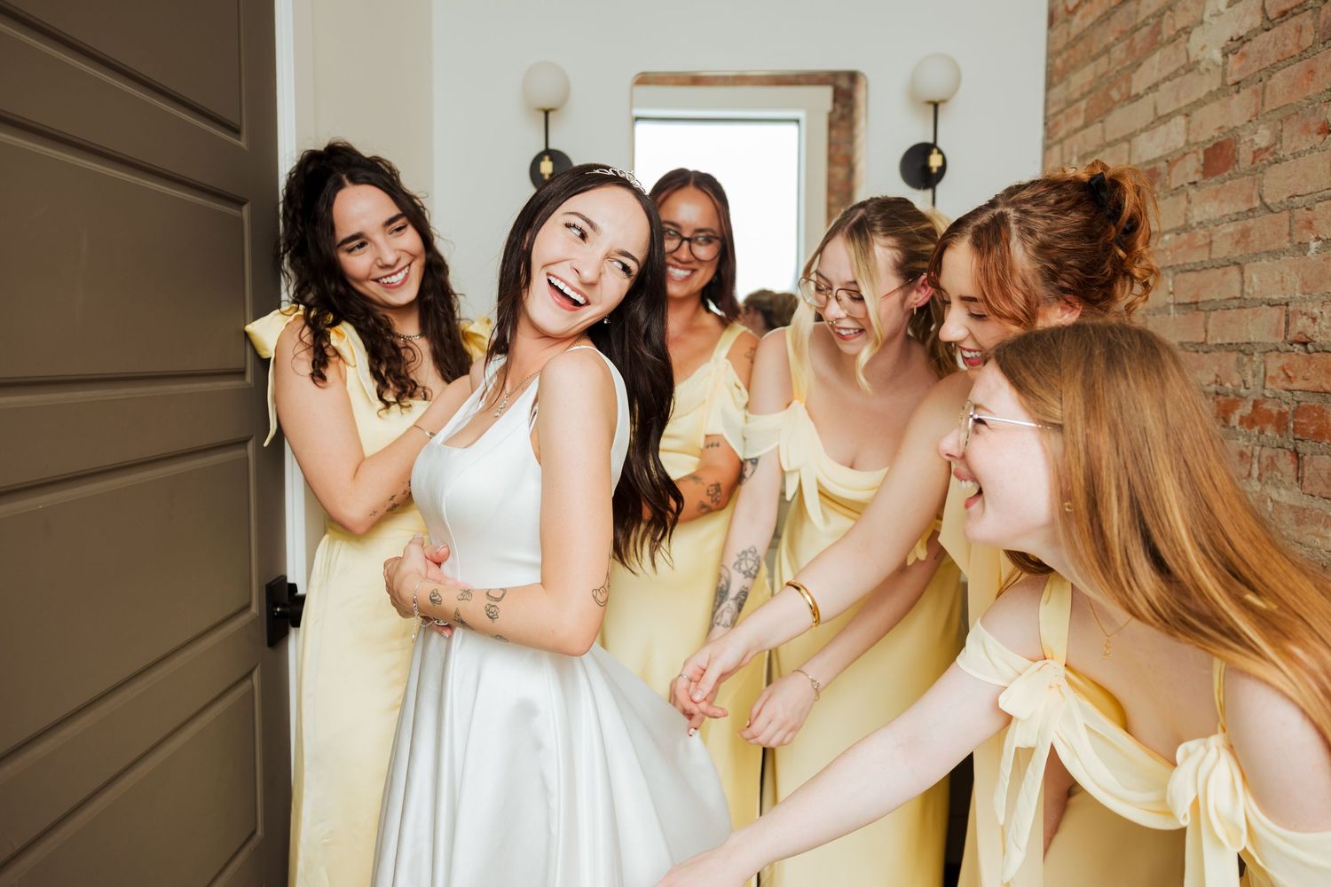 Wedding at Mae's Gathering Place in Bountiful, Utah photography by Av Potter Photo a Utah wedding and lifestyle photographer