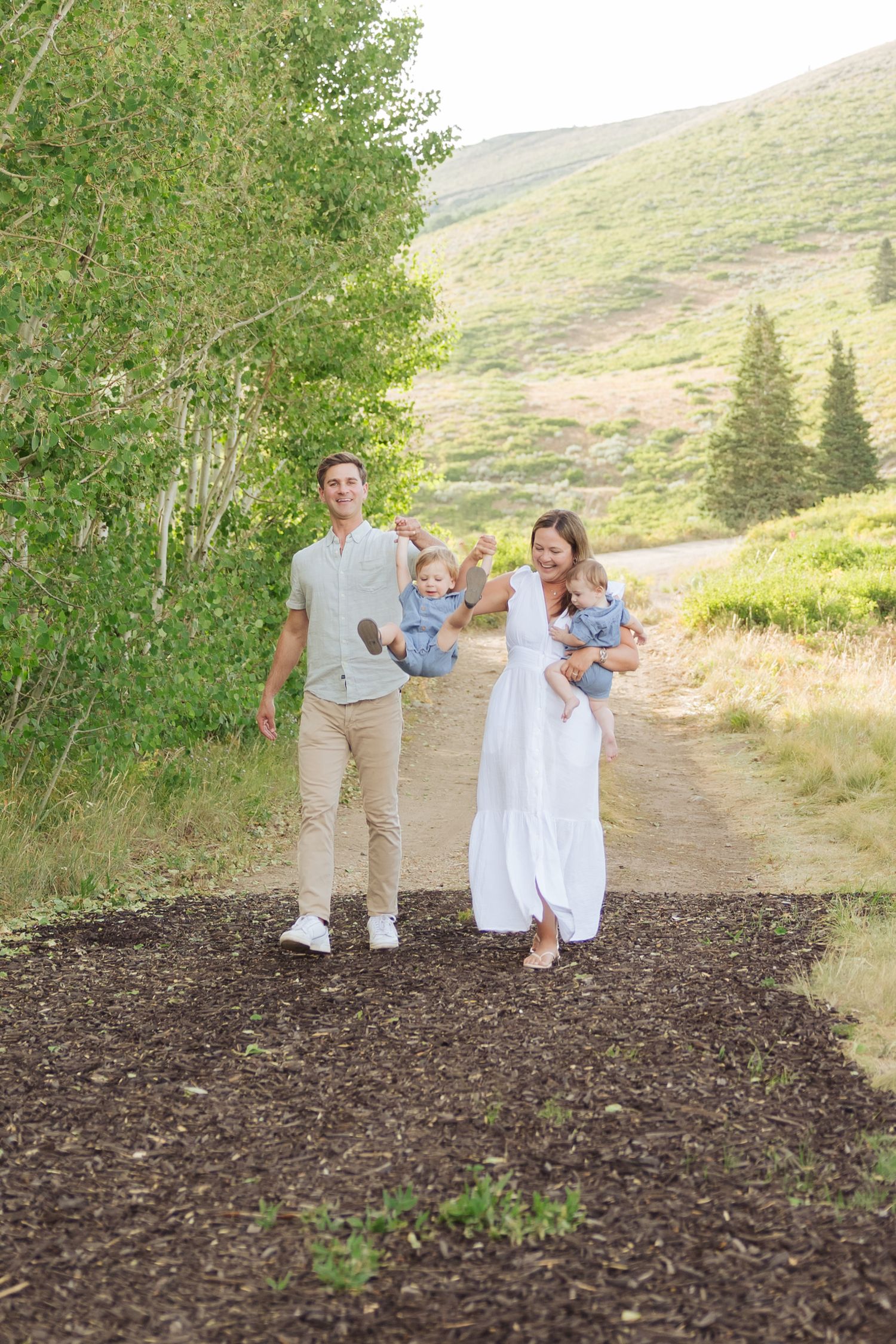 Family at Guardsman Pass photography by Av Potter Photo a Utah wedding and lifestyle photographer