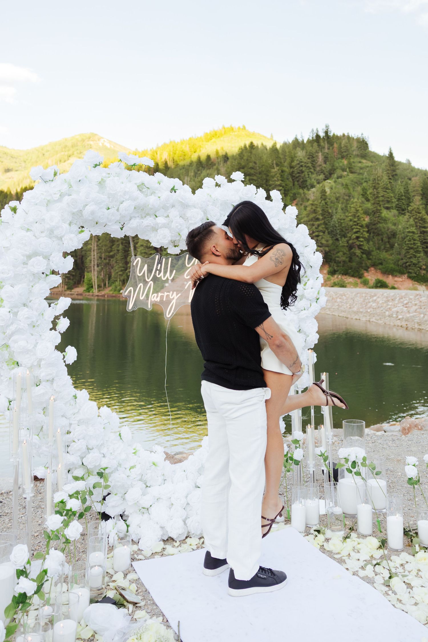 Proposal at Tibble Fork Reservoir in American Fork Canyon, Utah photography by Av Potter Photo a Utah wedding and lifestyle photographer