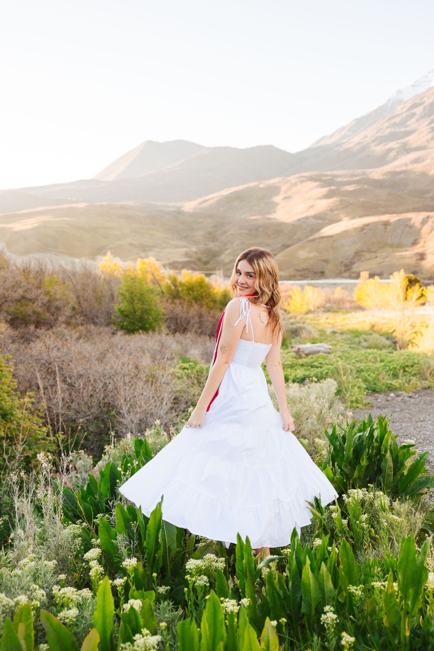 Graduation pictures at Kyhv Peak in Provo Canyon, Utah photography by Av Potter Photo a Utah wedding and lifestyle photographer