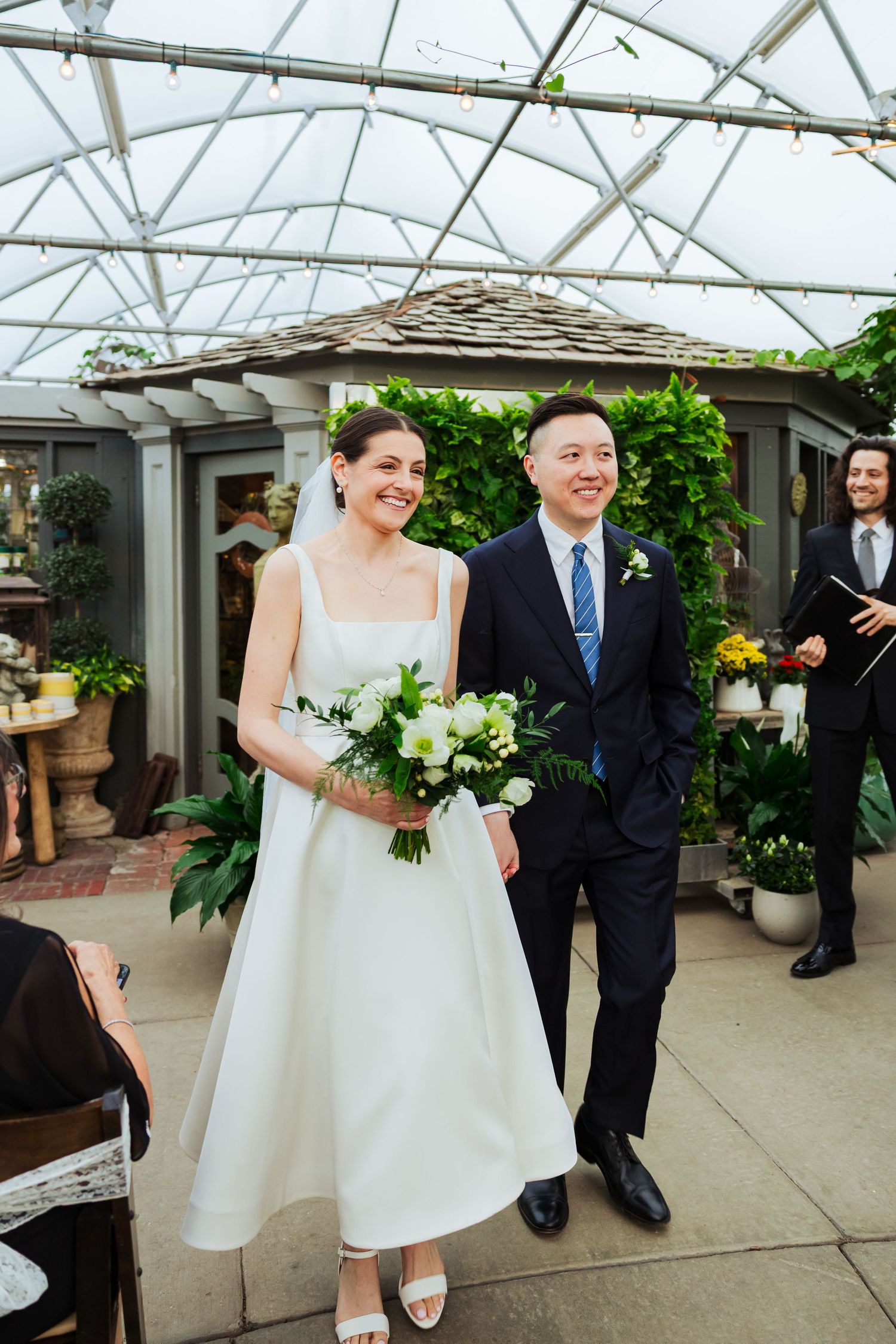 Bride and groom at Cactus and Tropicals in Salt Lake City photography by Av Potter Photo a Utah wedding and lifestyle photographer
