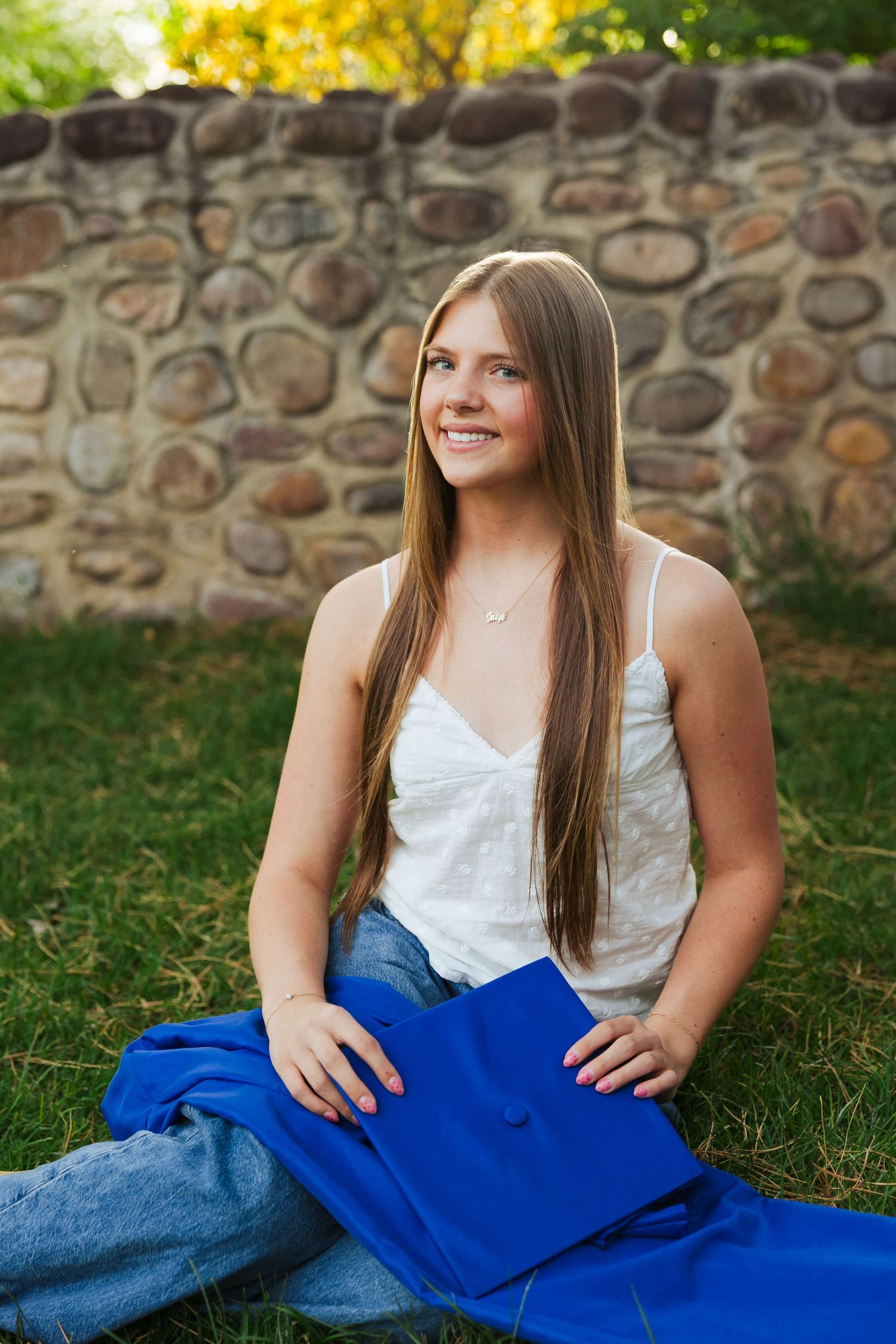 Senior Photos at International Peace Gardens in SLC Utah photography by Av Potter Photo a Utah wedding and lifestyle photographer
