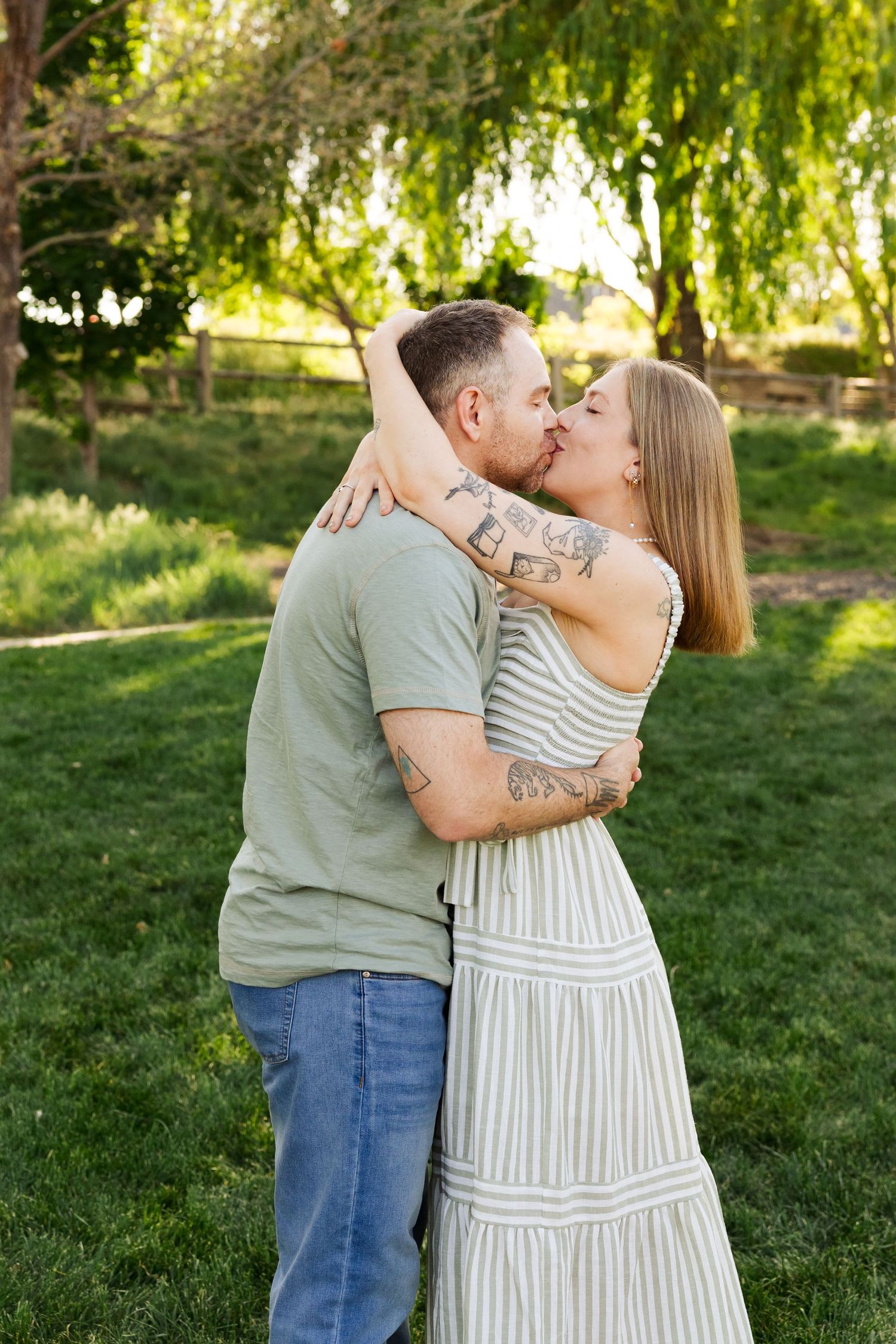 Couple photoshoot at Holt Farm in South Jordan, Utah photography by Av Potter Photo a Utah wedding and lifestyle photographer
